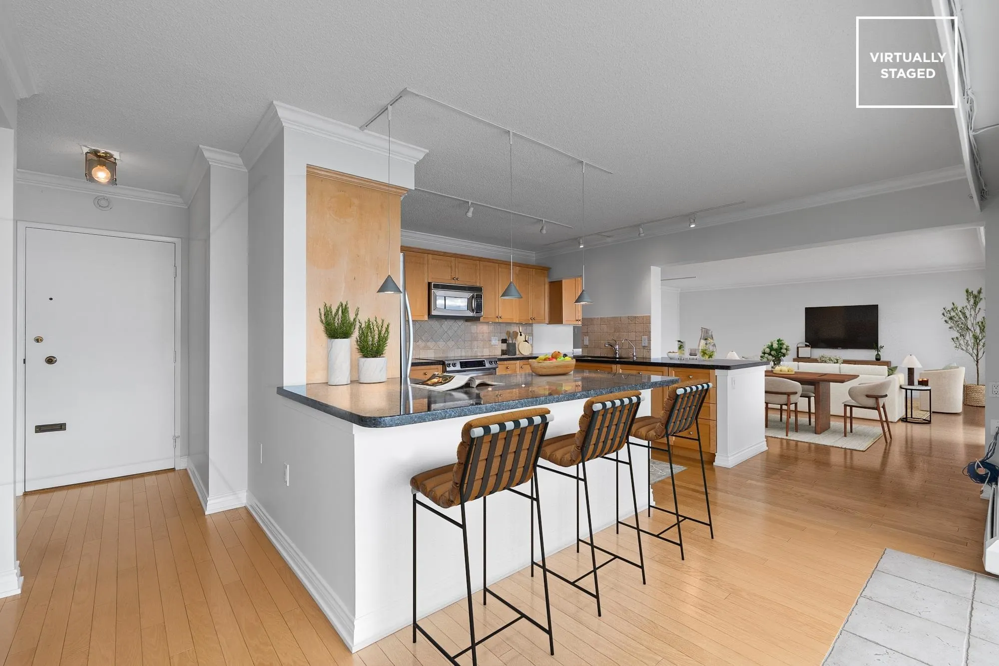 150 24th Street #203