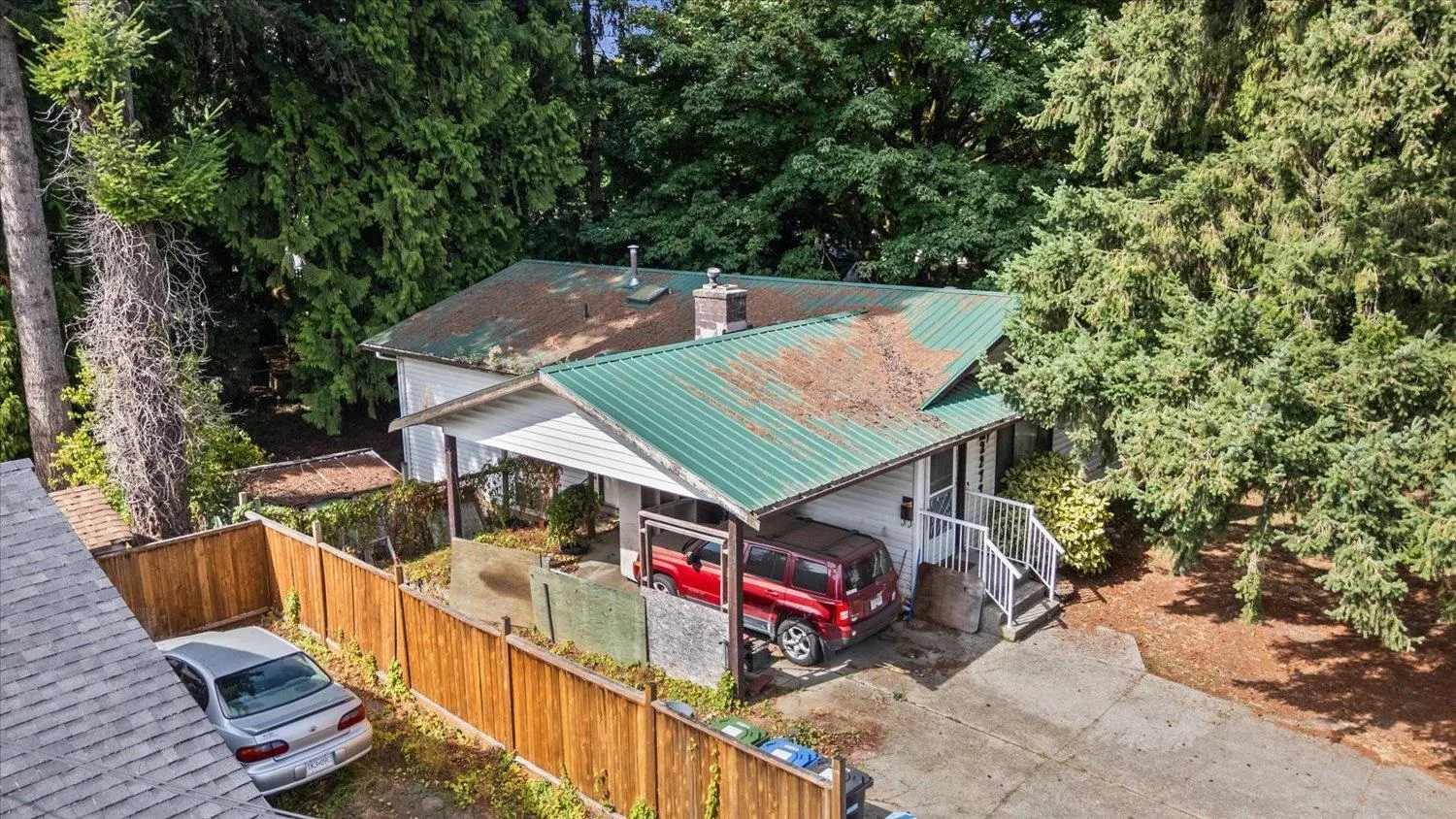 2277 Mouldstade Road