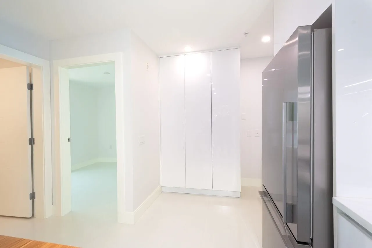 2239 W 7th Avenue #203