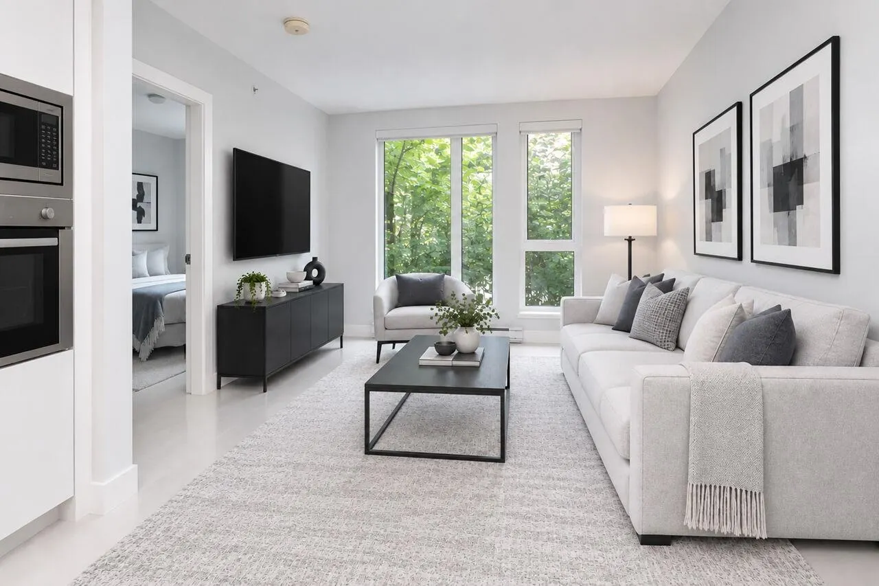 2239 W 7th Avenue #203