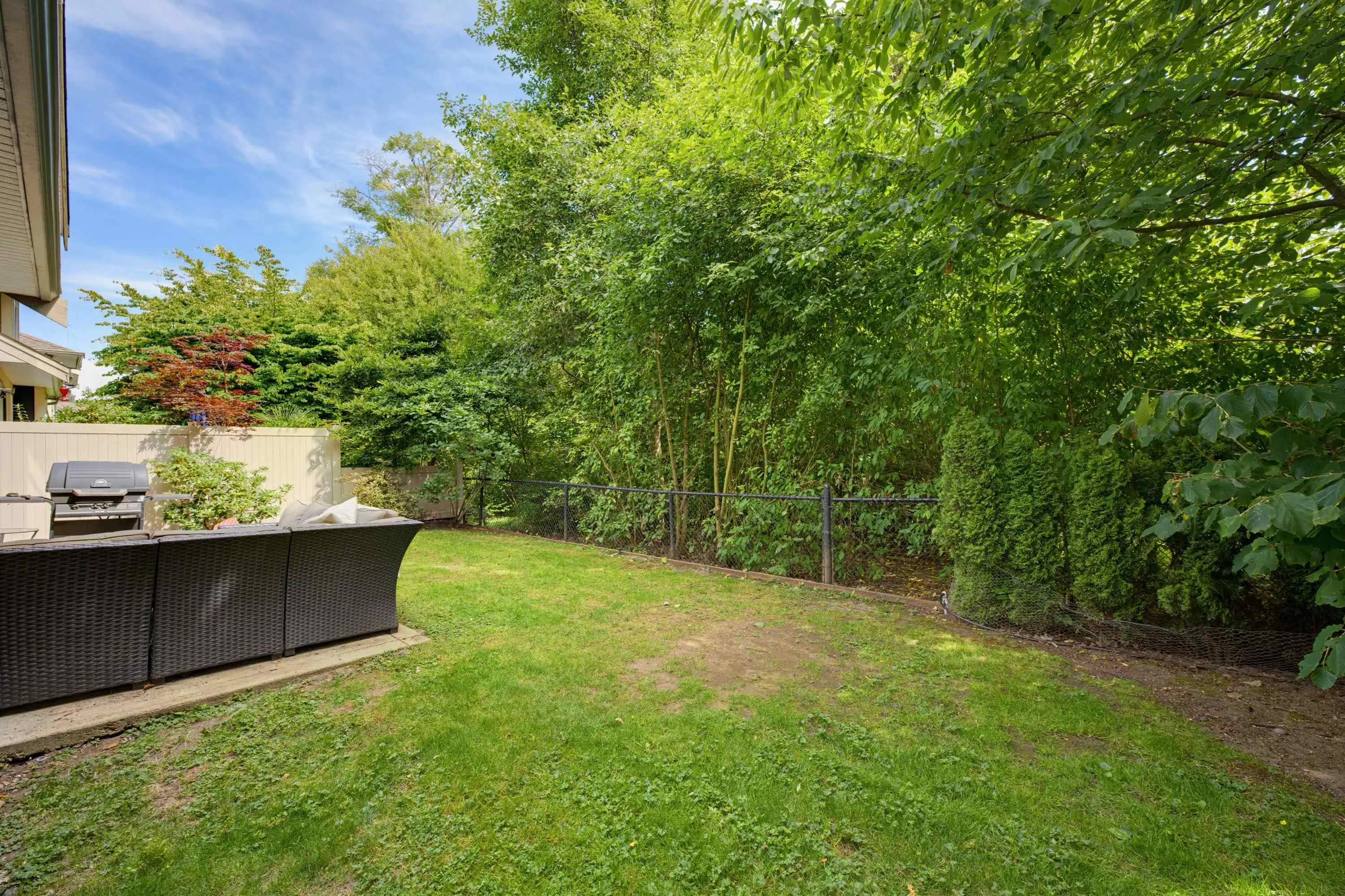 15454 32 Avenue #21