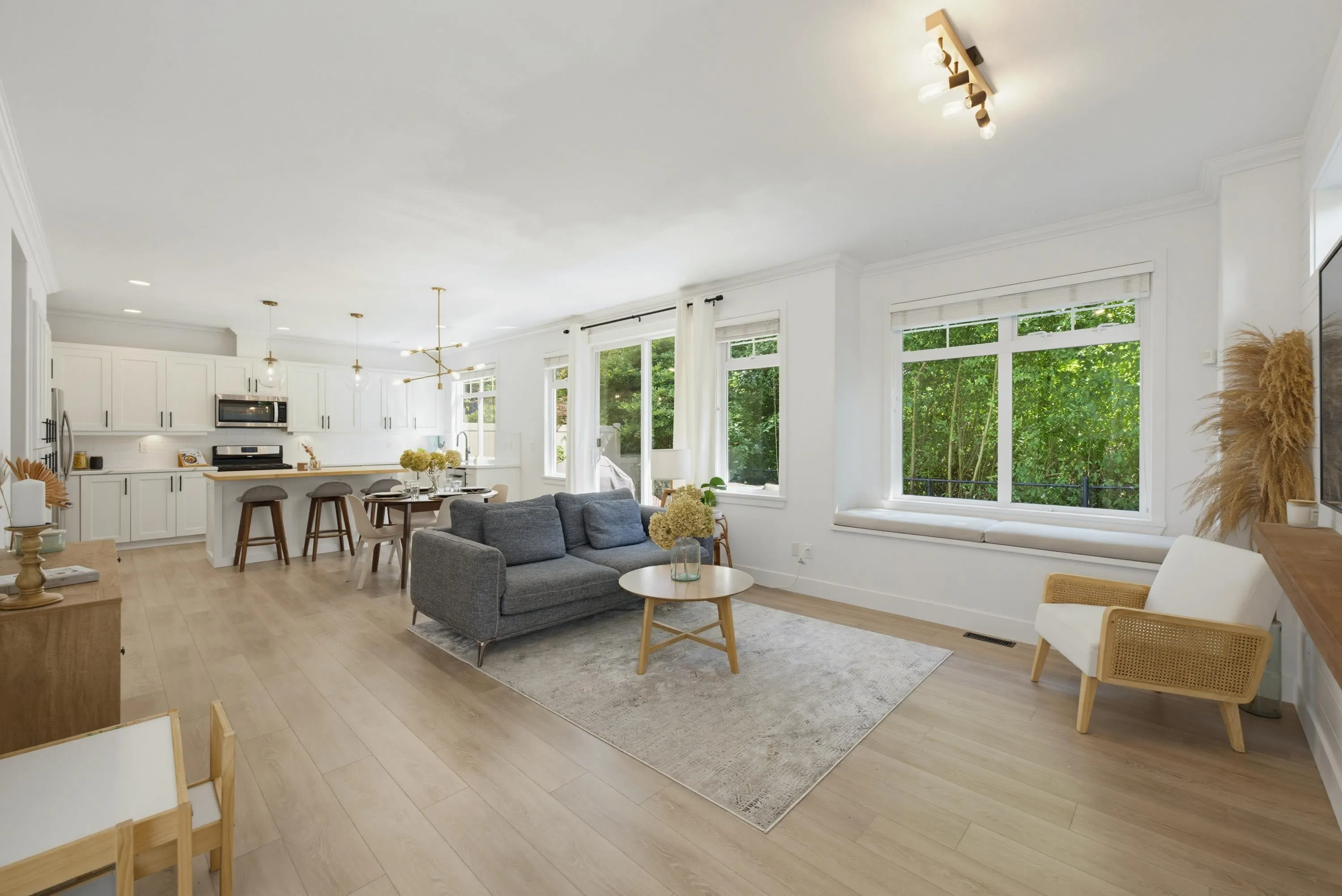 15454 32 Avenue #21