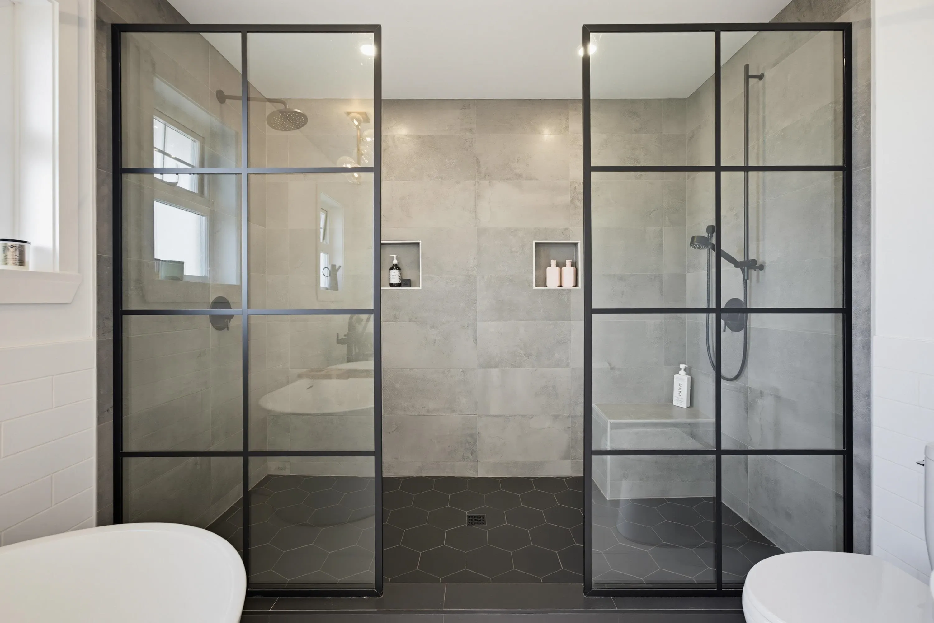 15454 32 Avenue #21