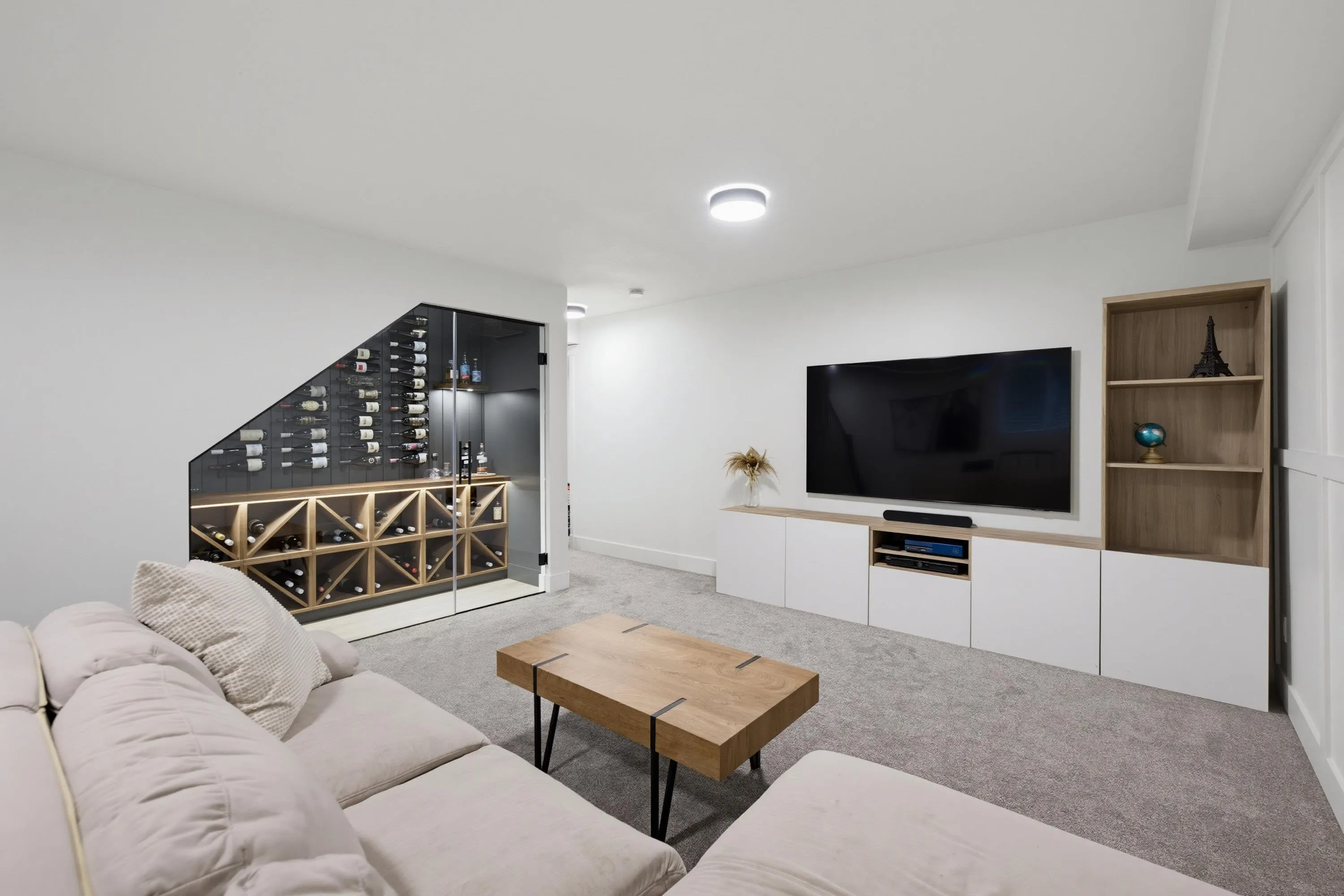 15454 32 Avenue #21