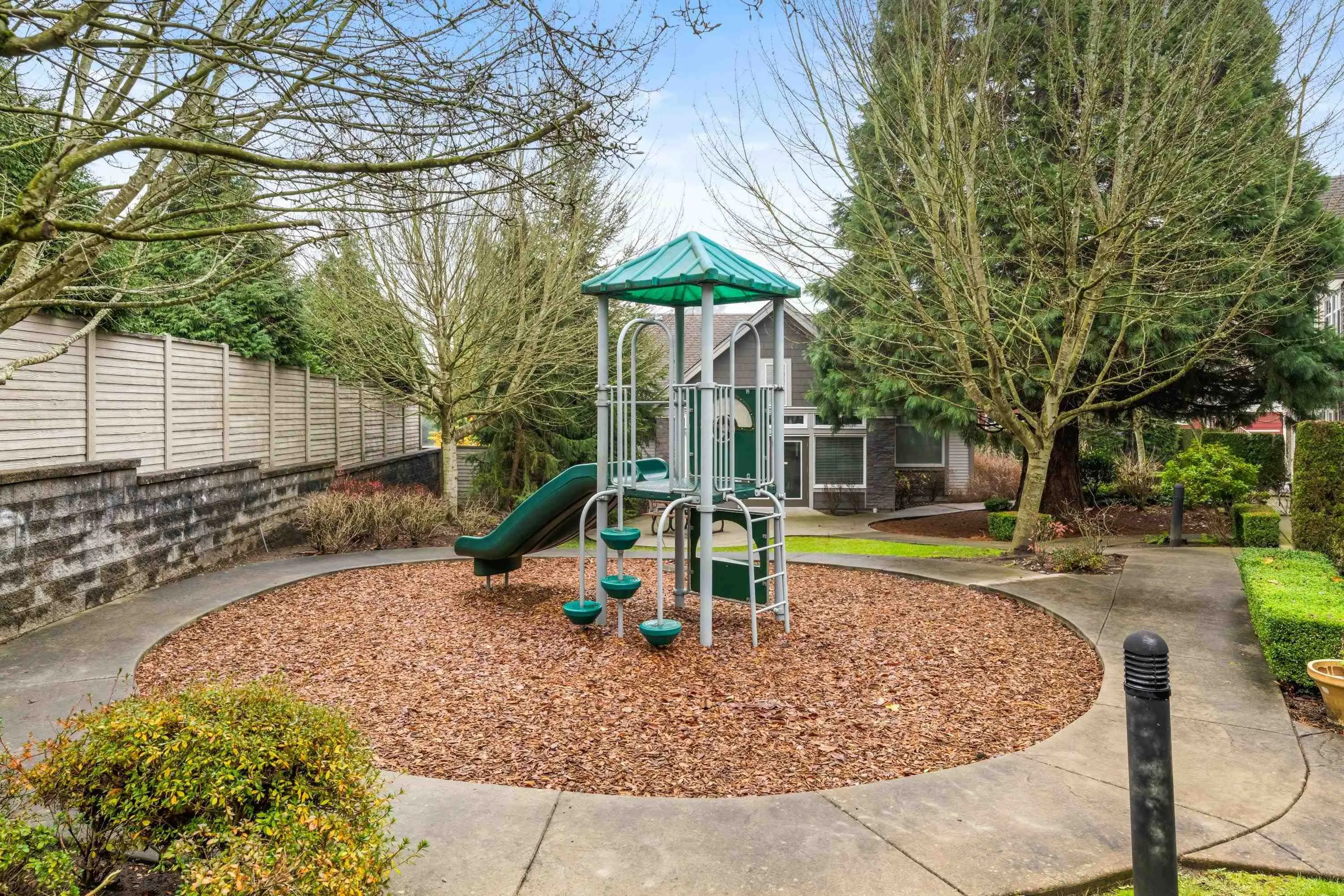 15454 32 Avenue #21