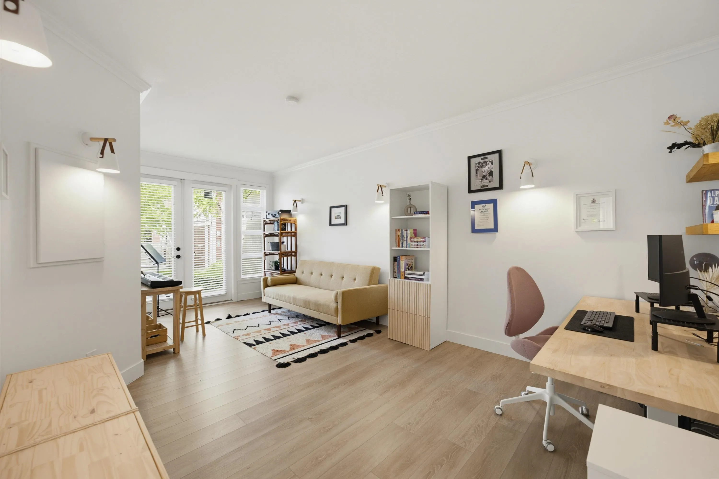 15454 32 Avenue #21