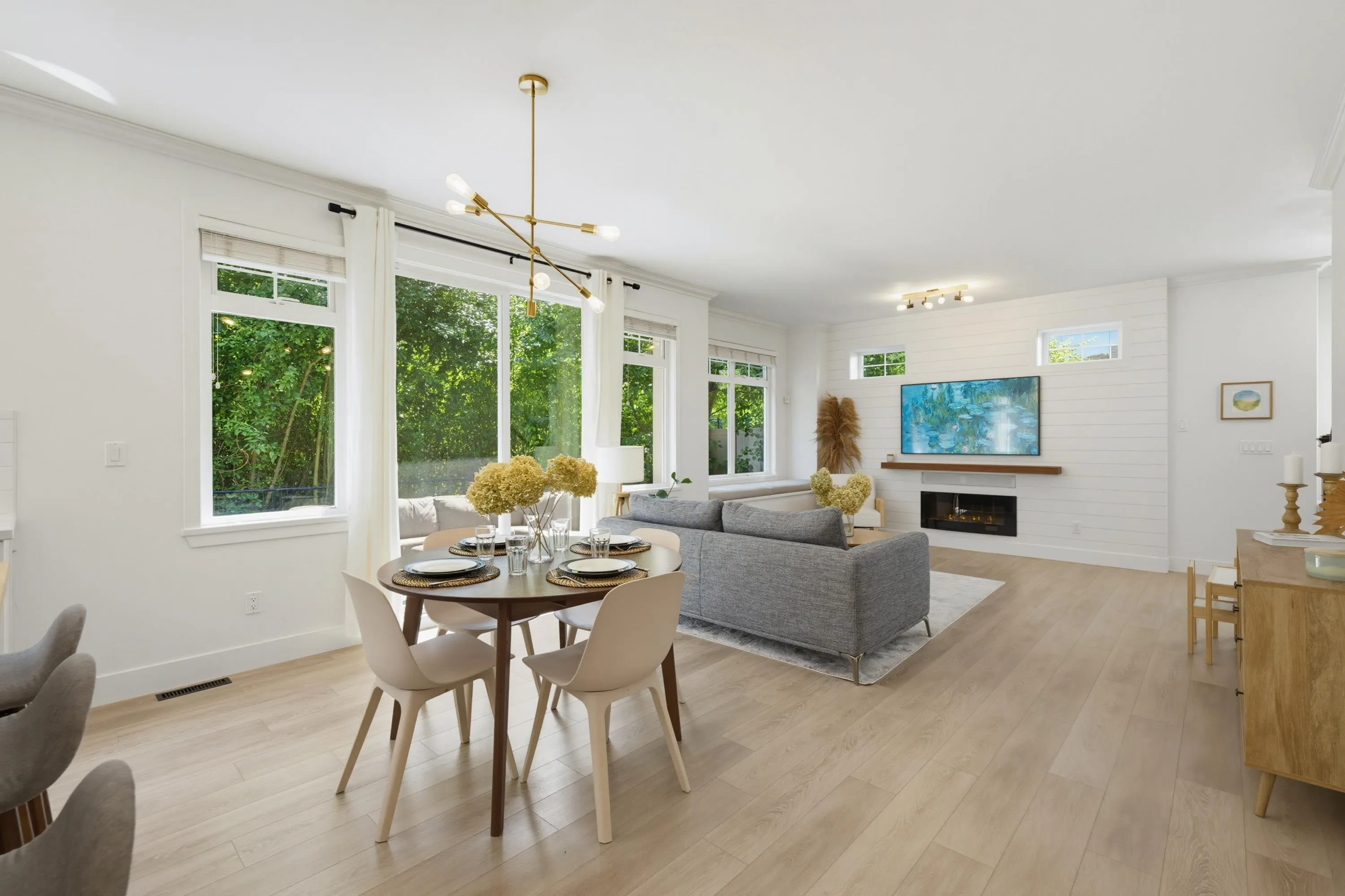 15454 32 Avenue #21
