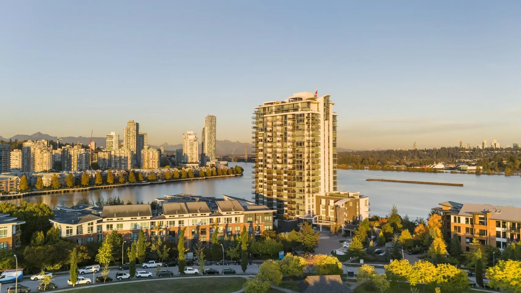 210 Salter Street #1204