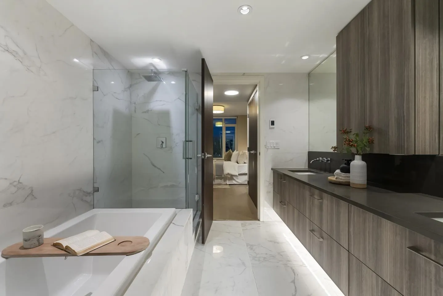 210 Salter Street #1204