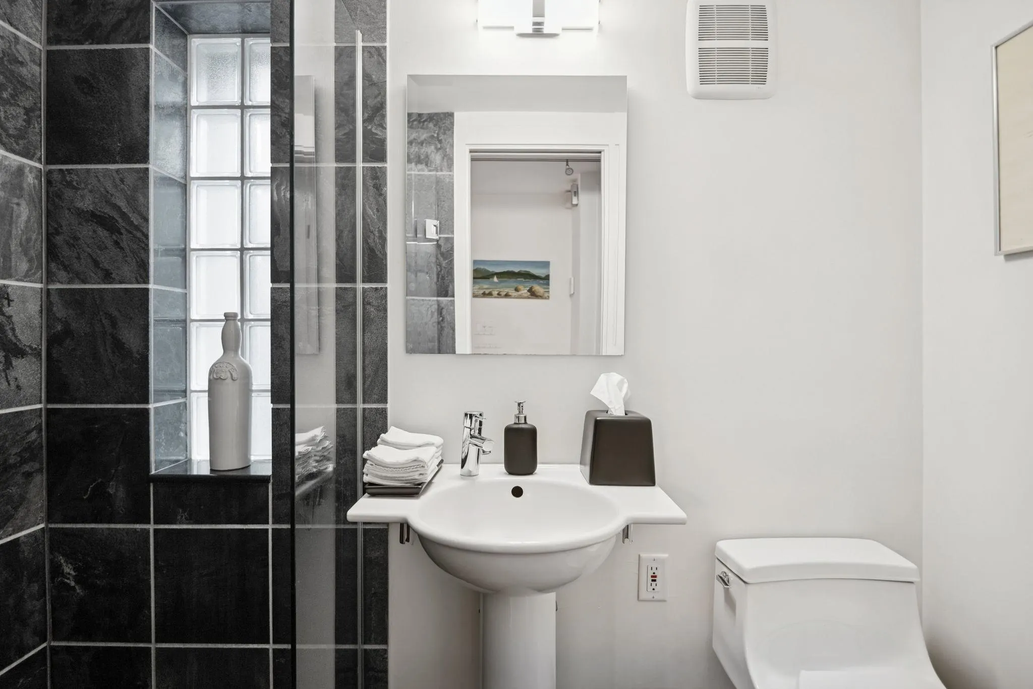3814 W 11th Avenue