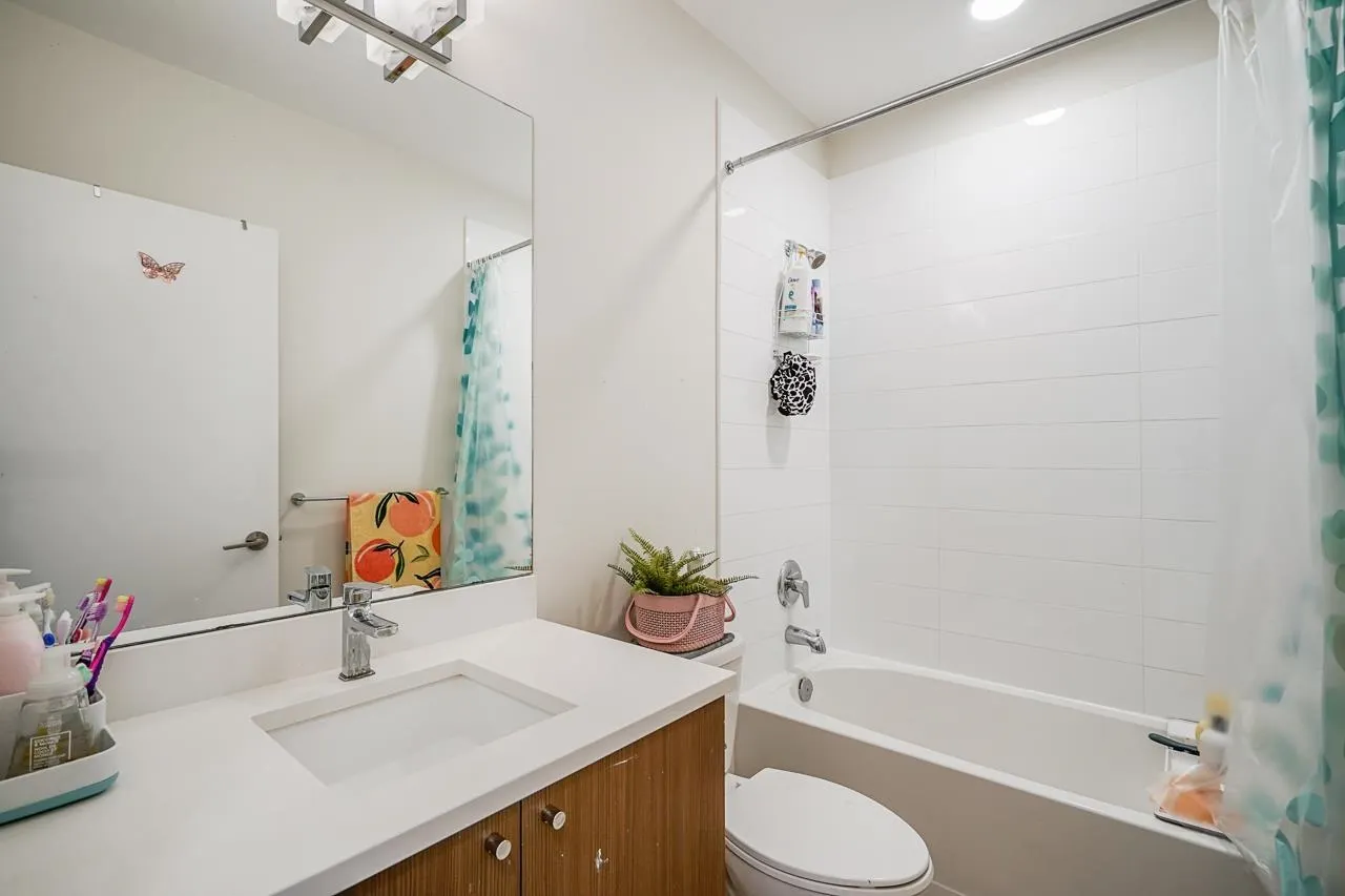 32633 Simon Avenue #44