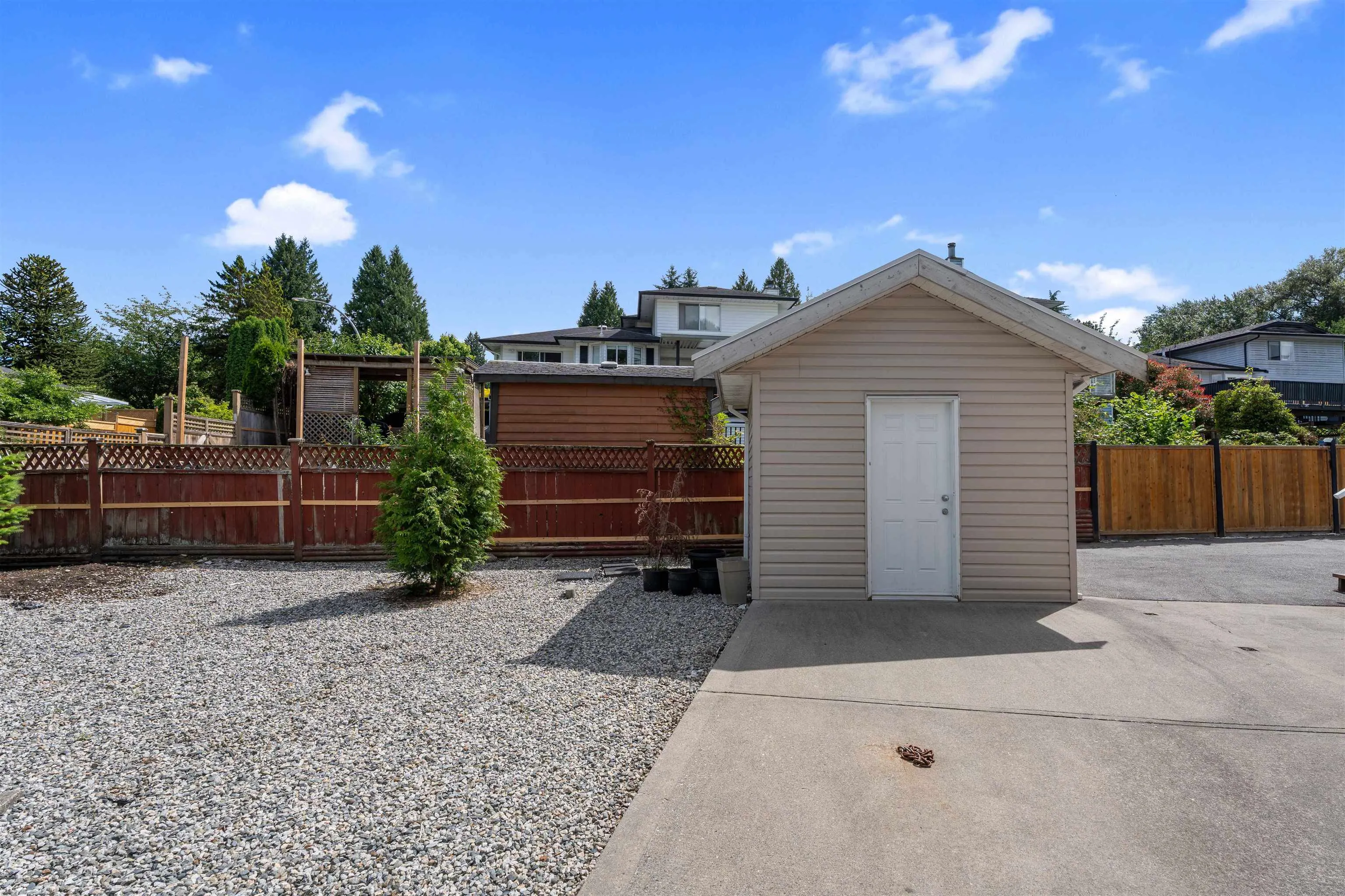 7869 143a Street