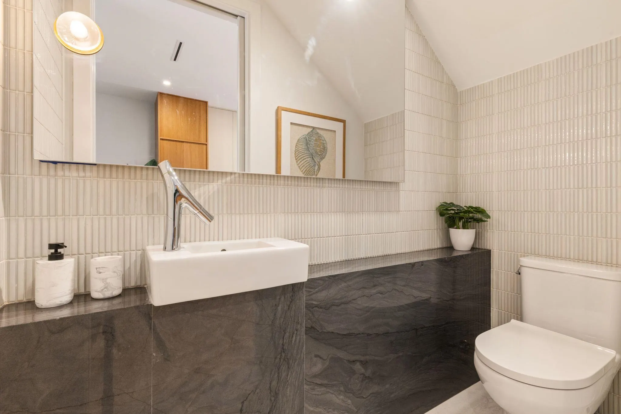 20 W 14th Avenue