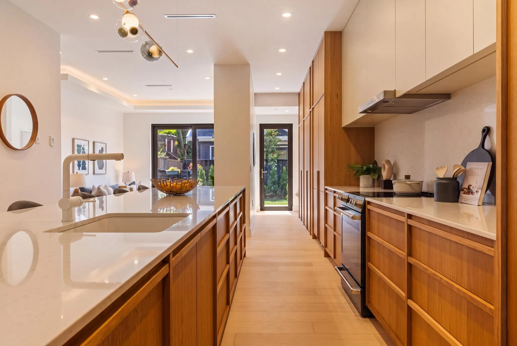 20 W 14th Avenue