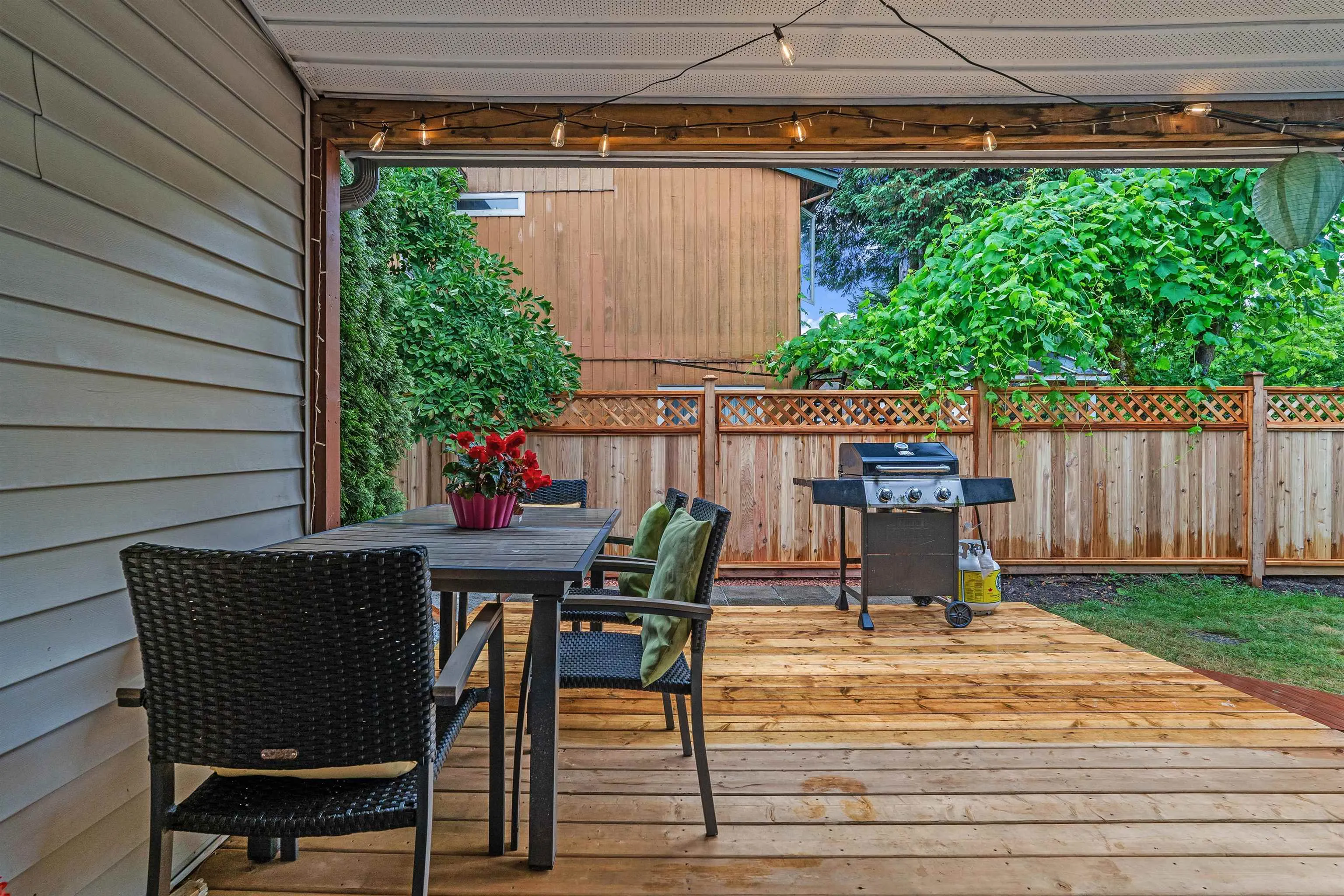 886 Pinebrook Place