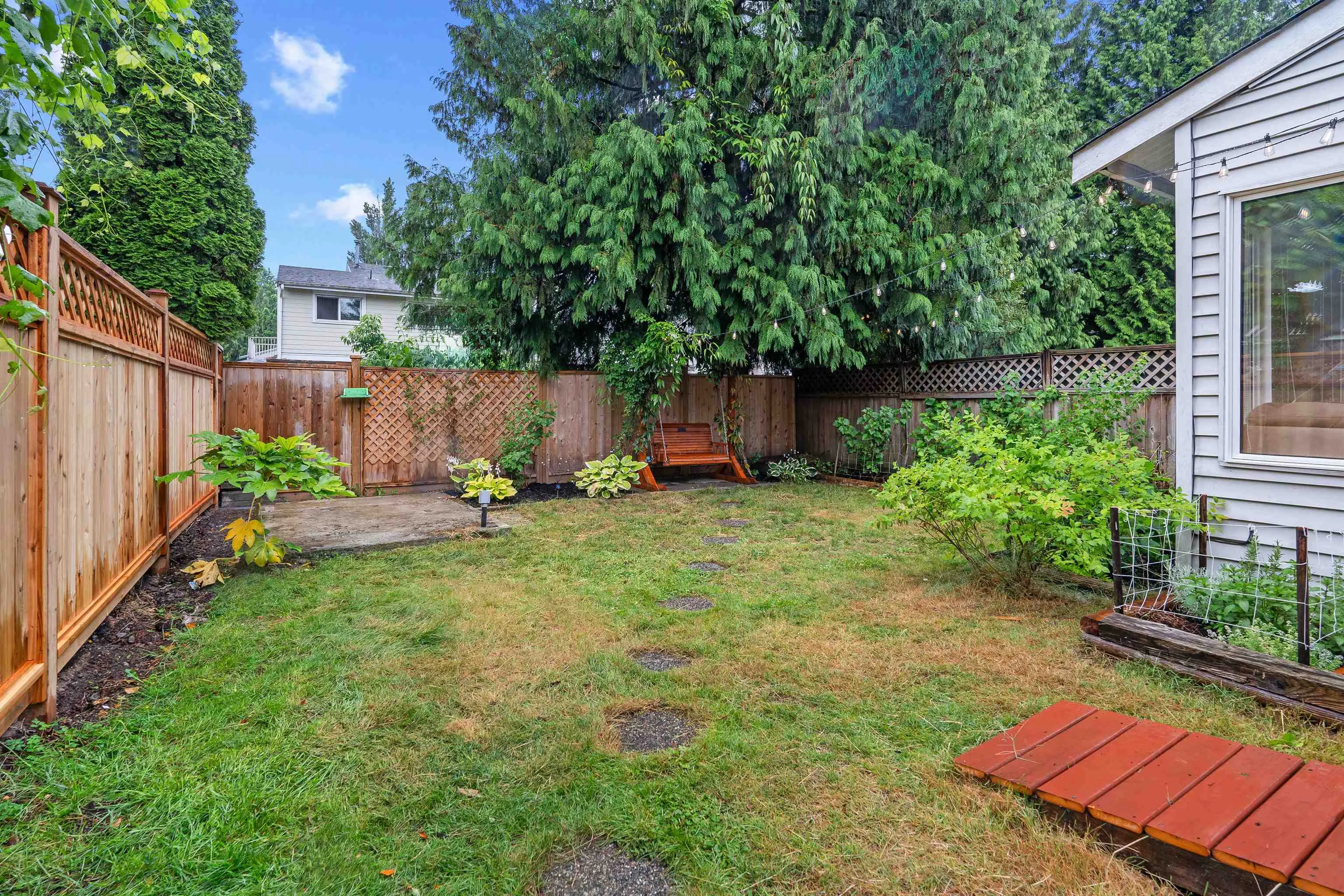 886 Pinebrook Place