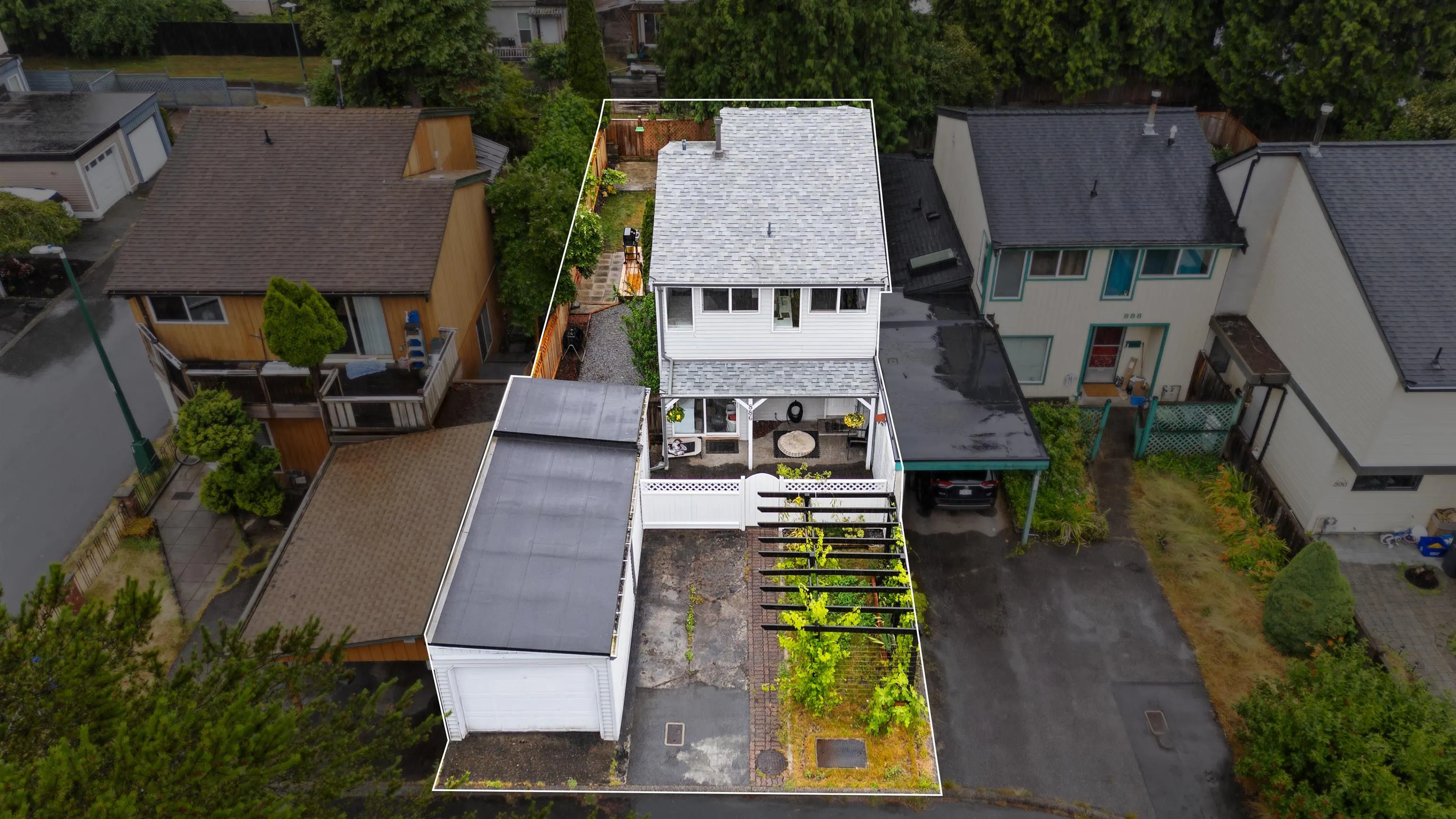 886 Pinebrook Place