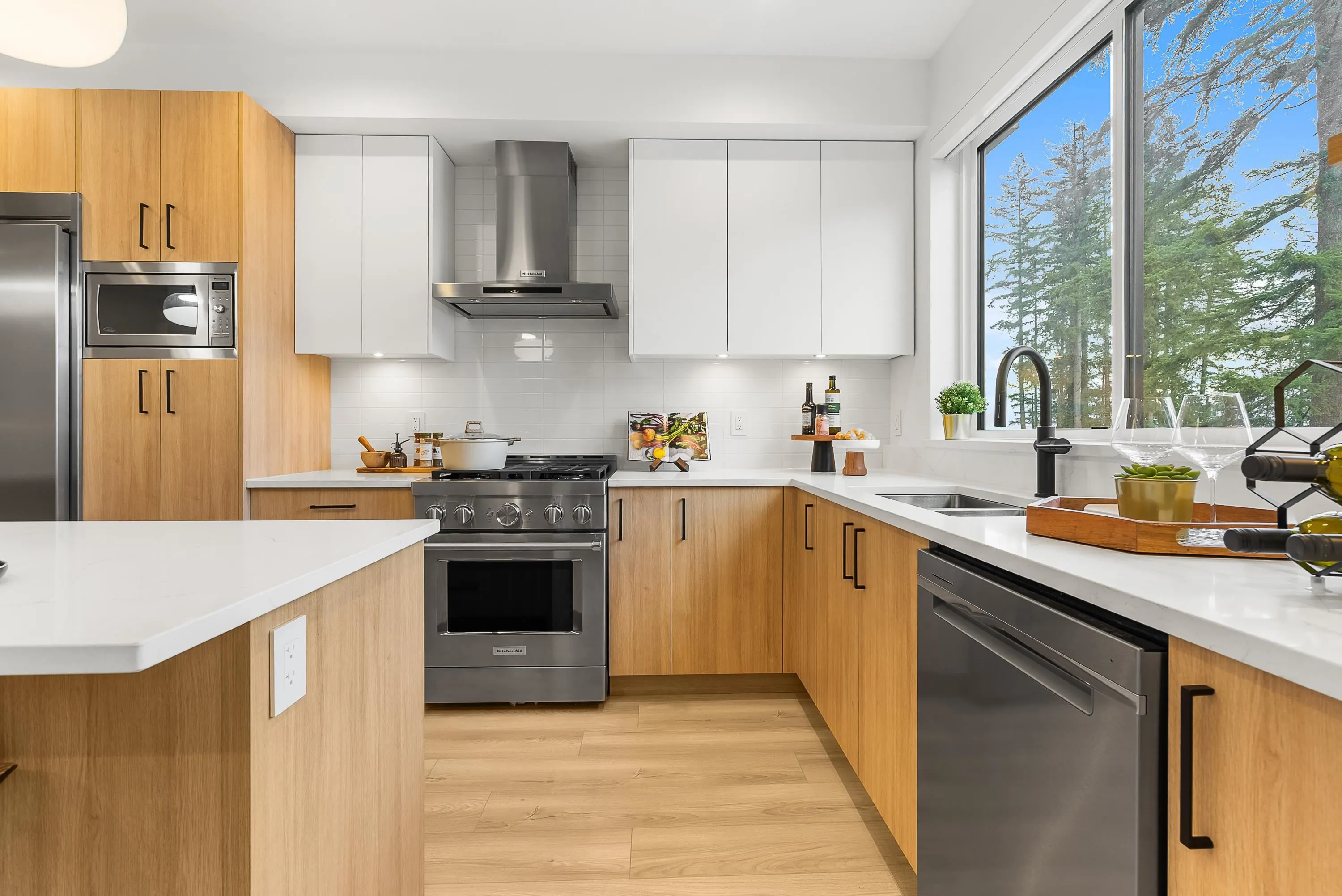 17538 100 Avenue #6