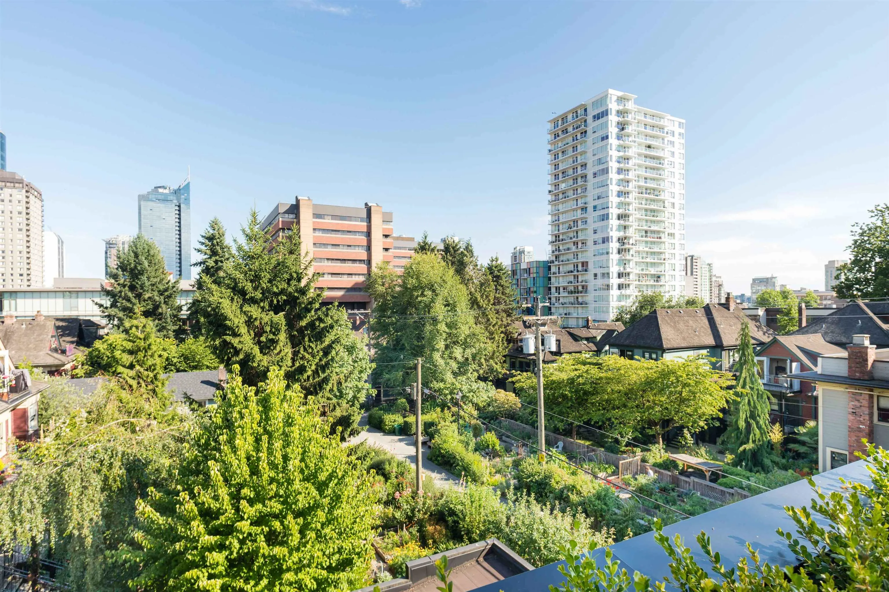 1152 Comox Street #2