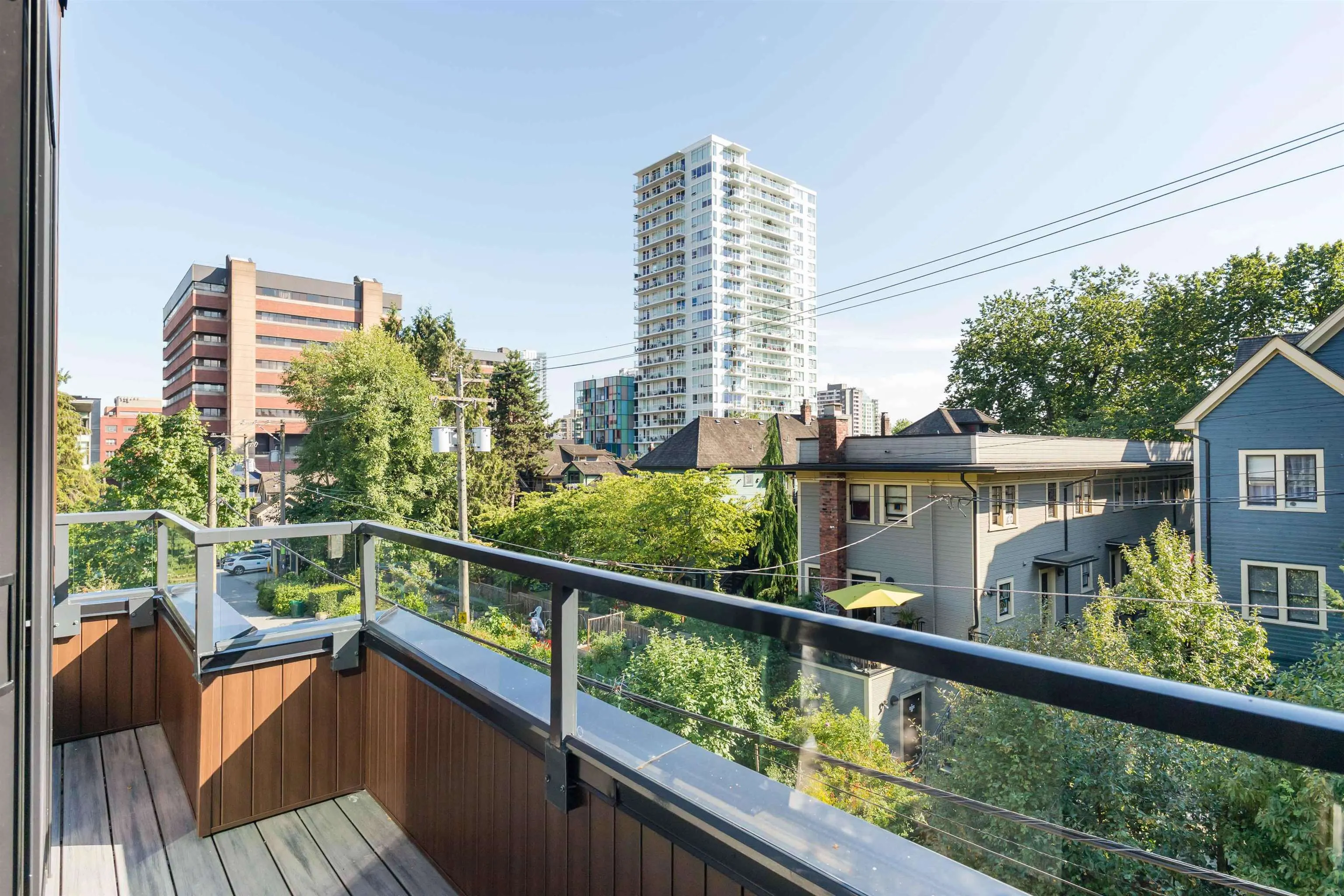1152 Comox Street #2