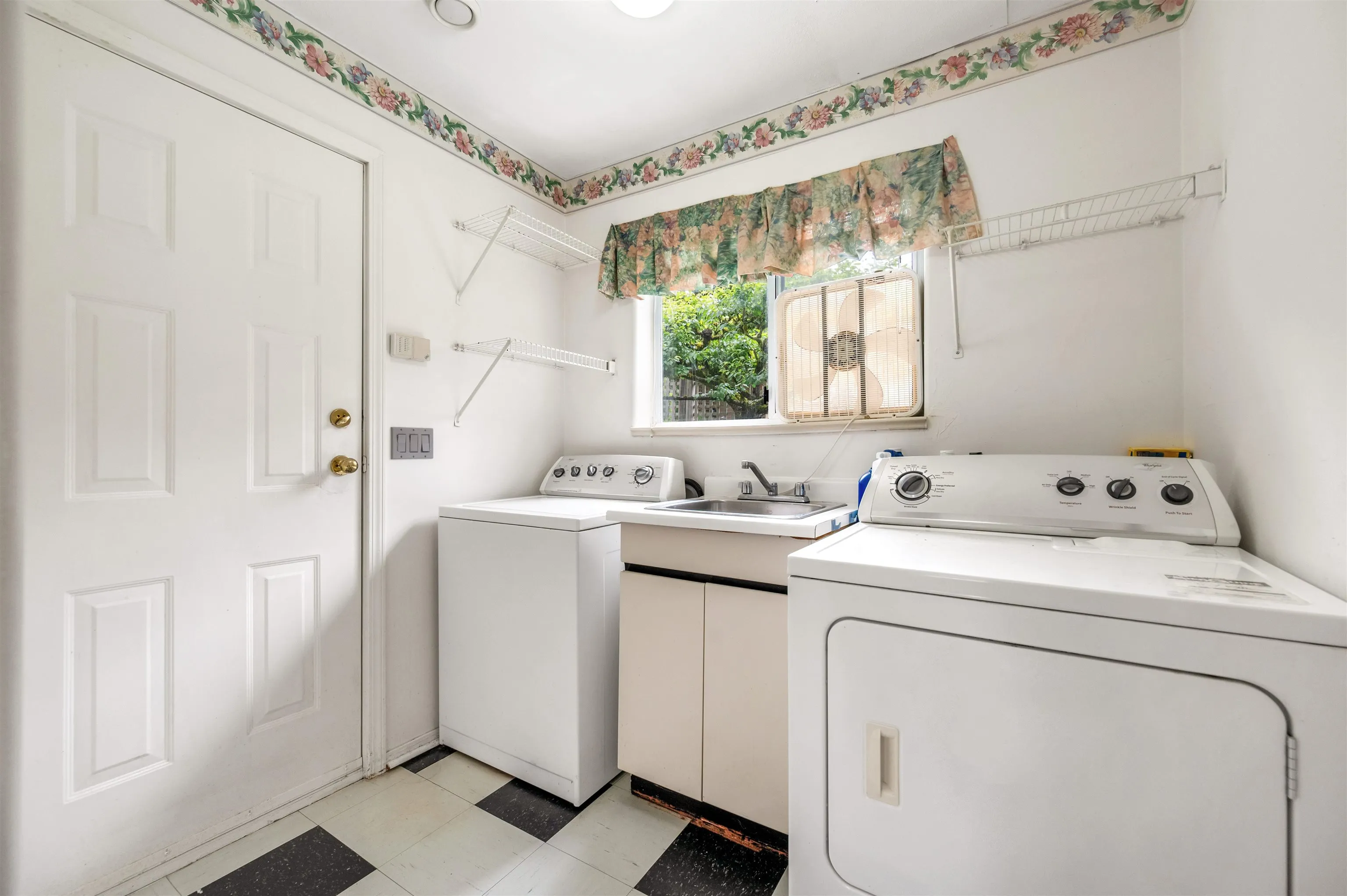 116 Ravine Drive