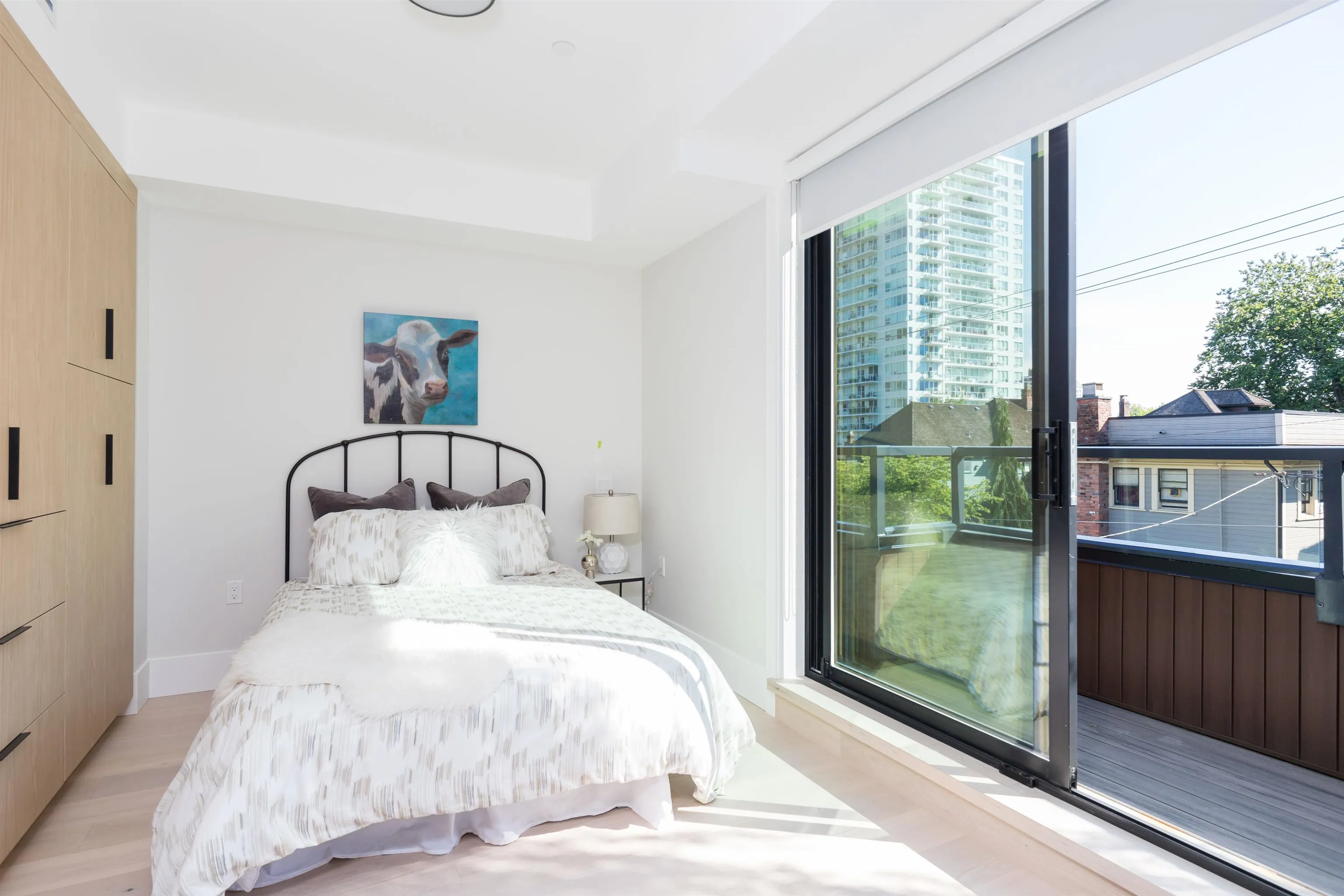 1152 Comox Street #2