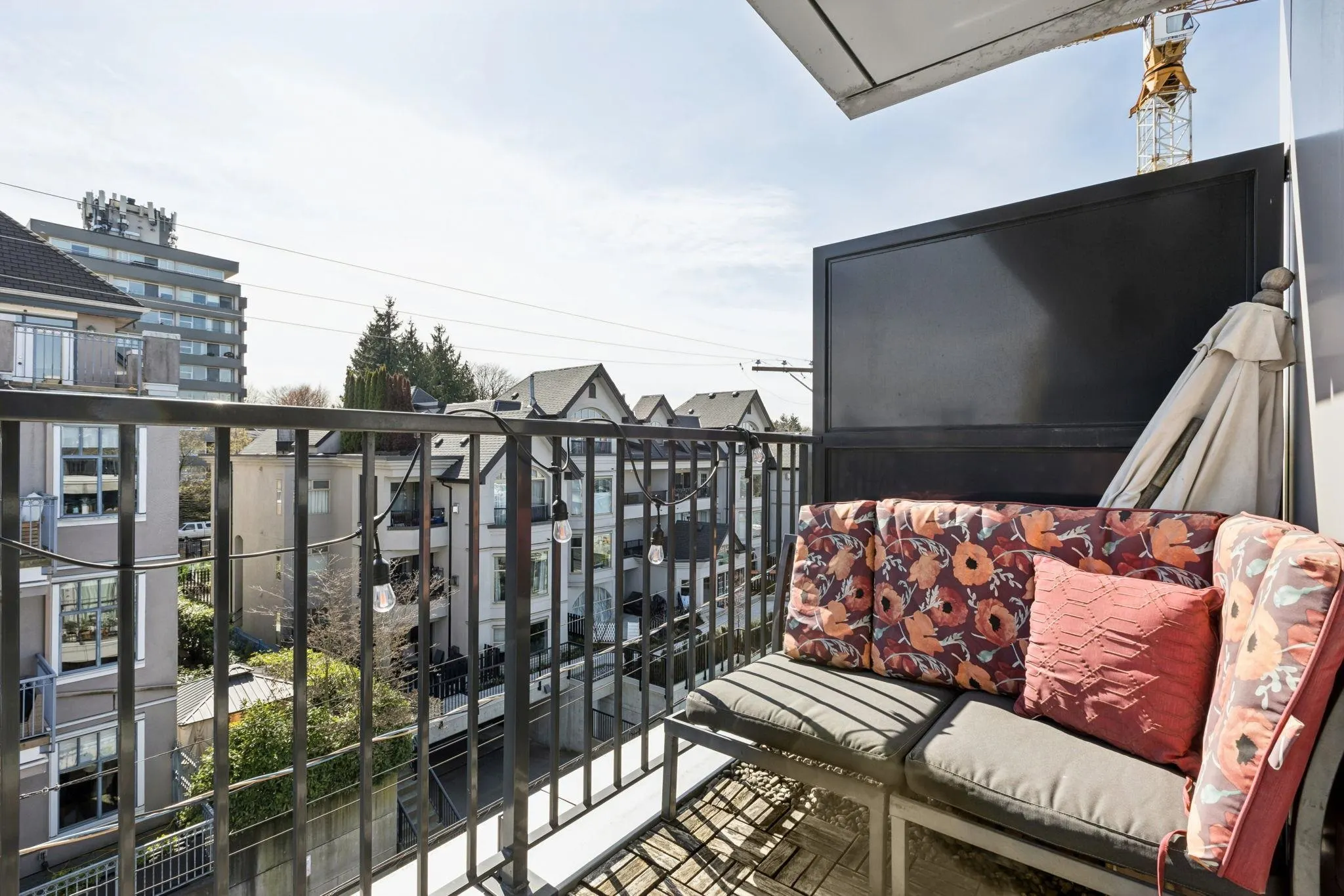 2511 Quebec Street #406