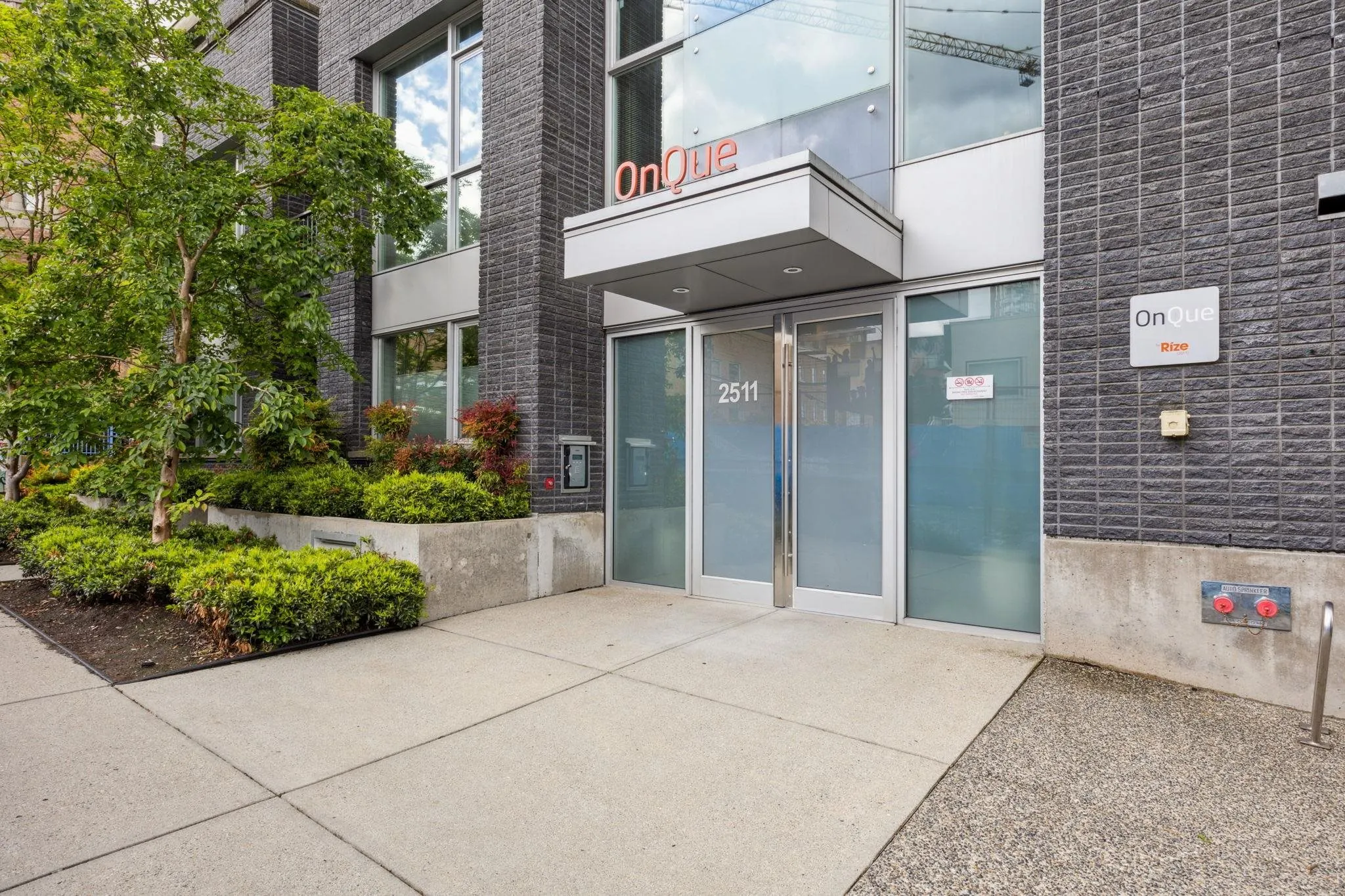 2511 Quebec Street #406
