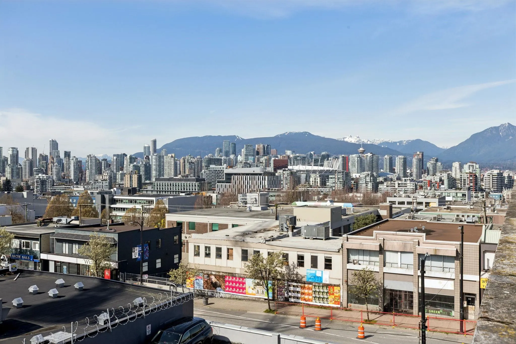2511 Quebec Street #406