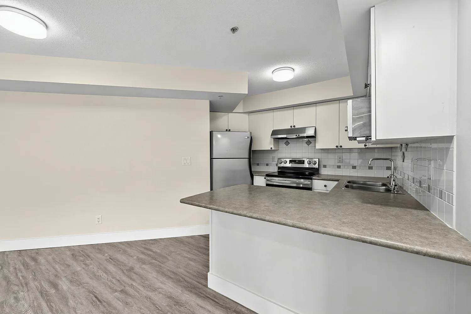 214 Eleventh Street #211