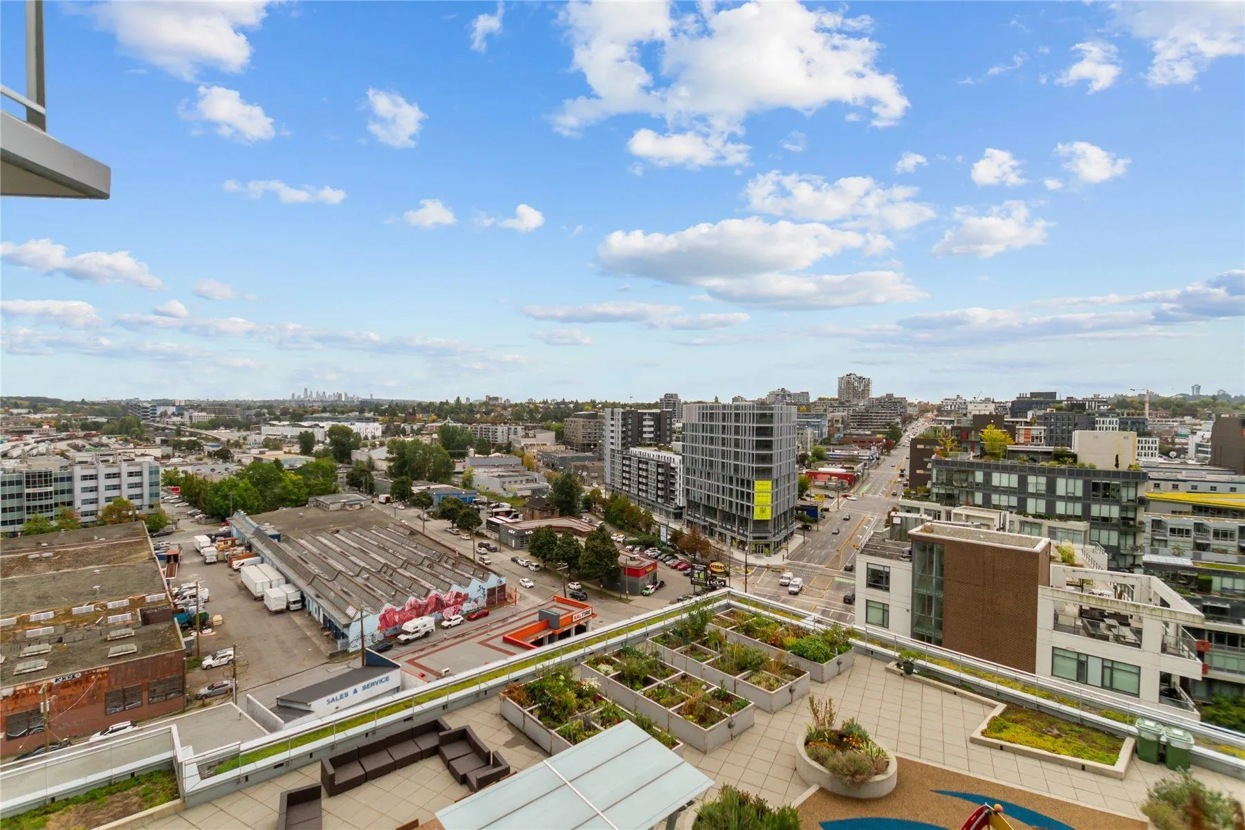 1618 Quebec Street #1819