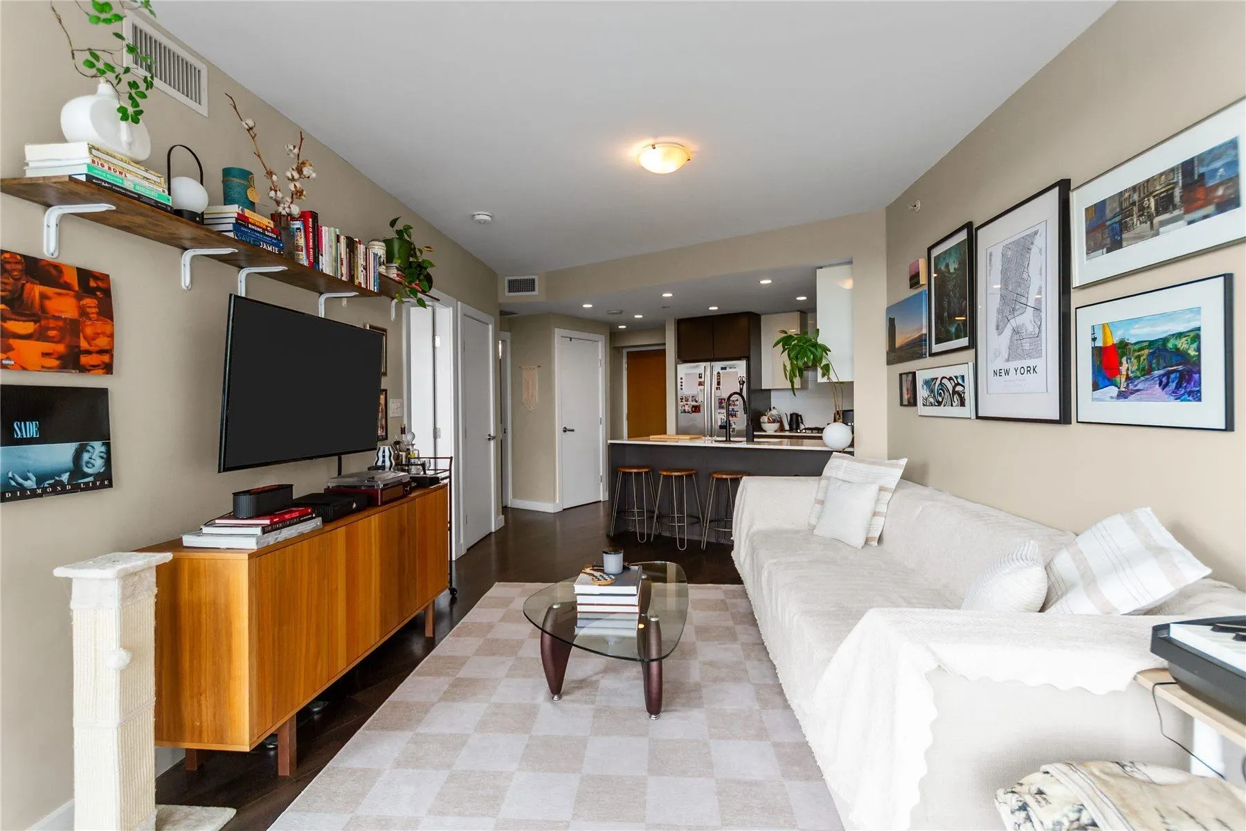 1618 Quebec Street #1819