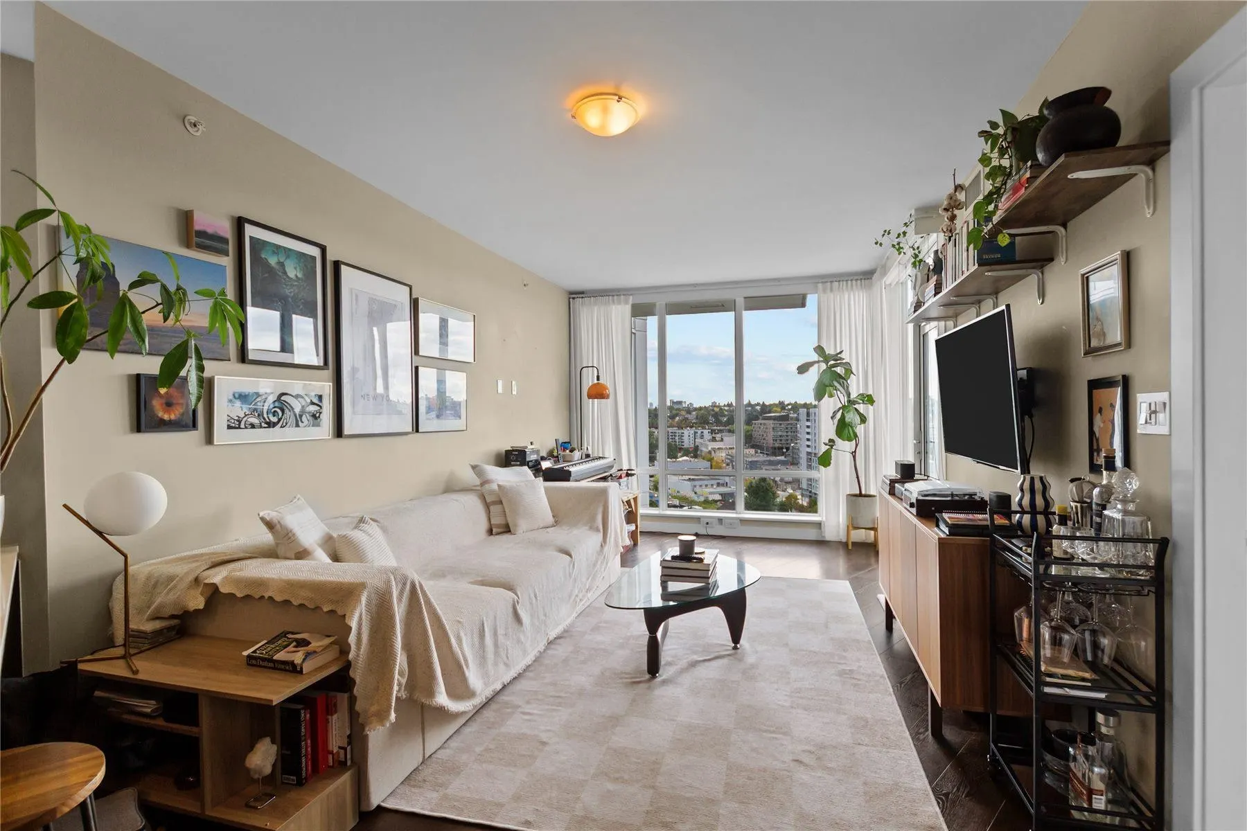 1618 Quebec Street #1819