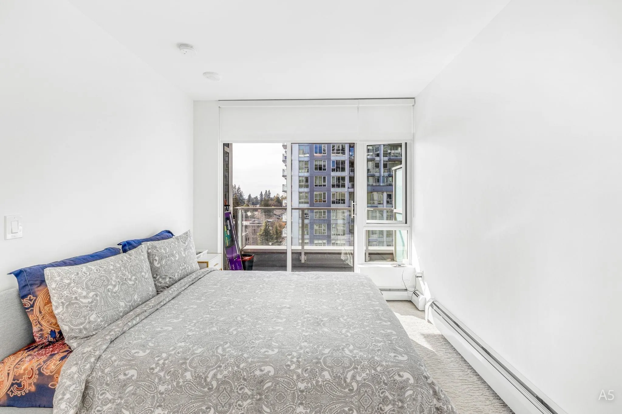 13350 Central Avenue #913
