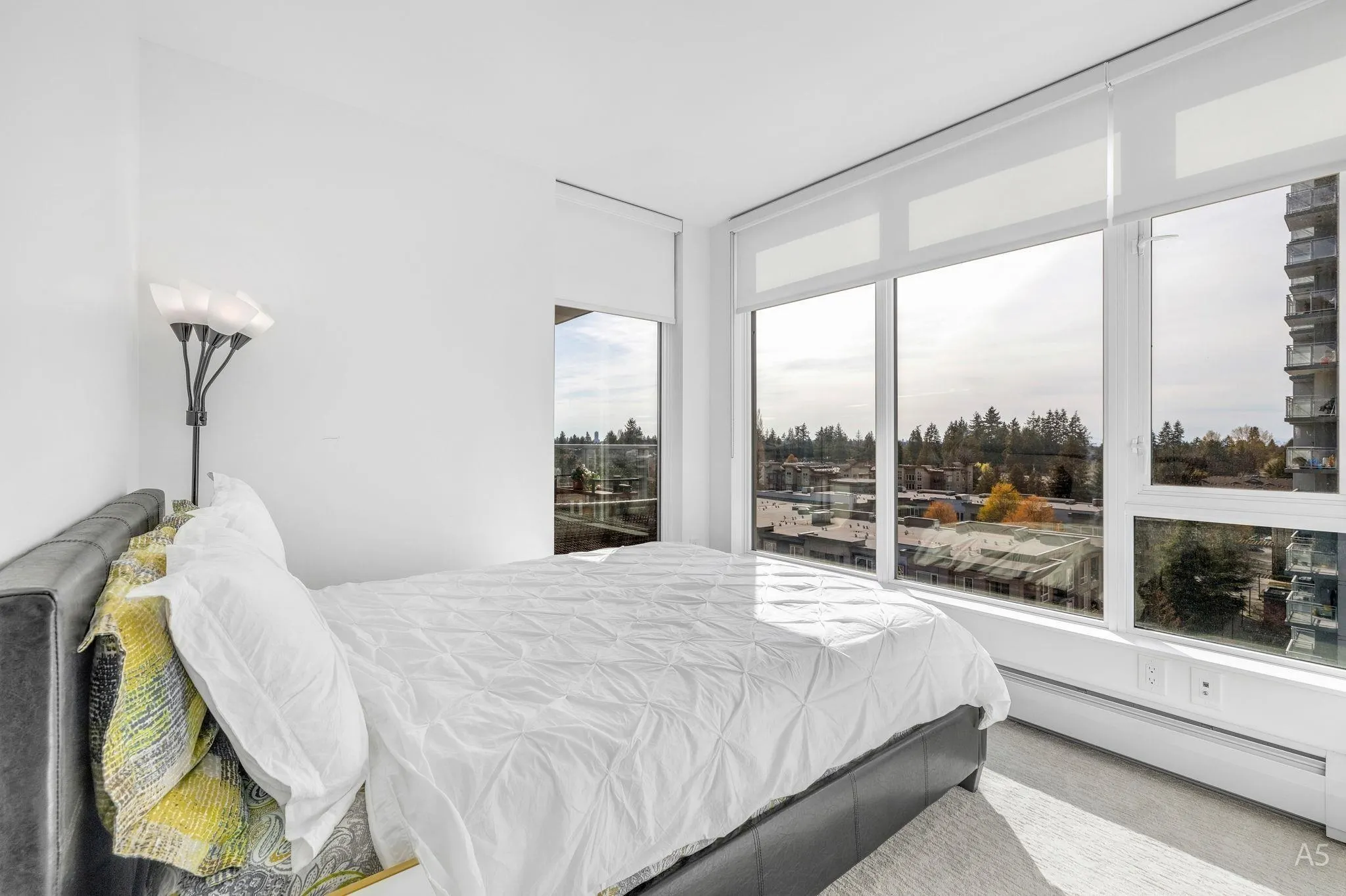13350 Central Avenue #913