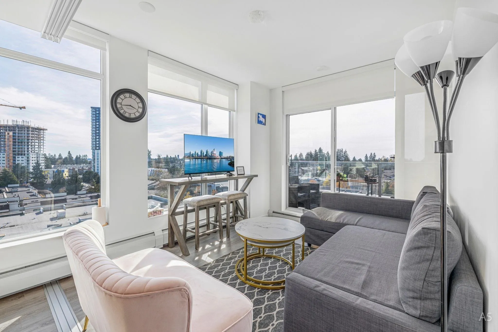 13350 Central Avenue #913