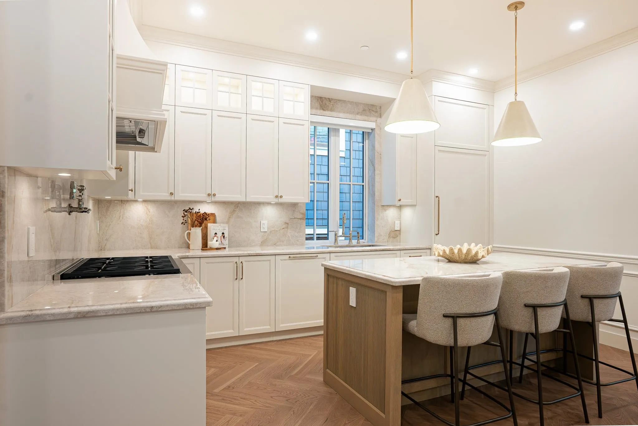 127 W 17th Avenue #1