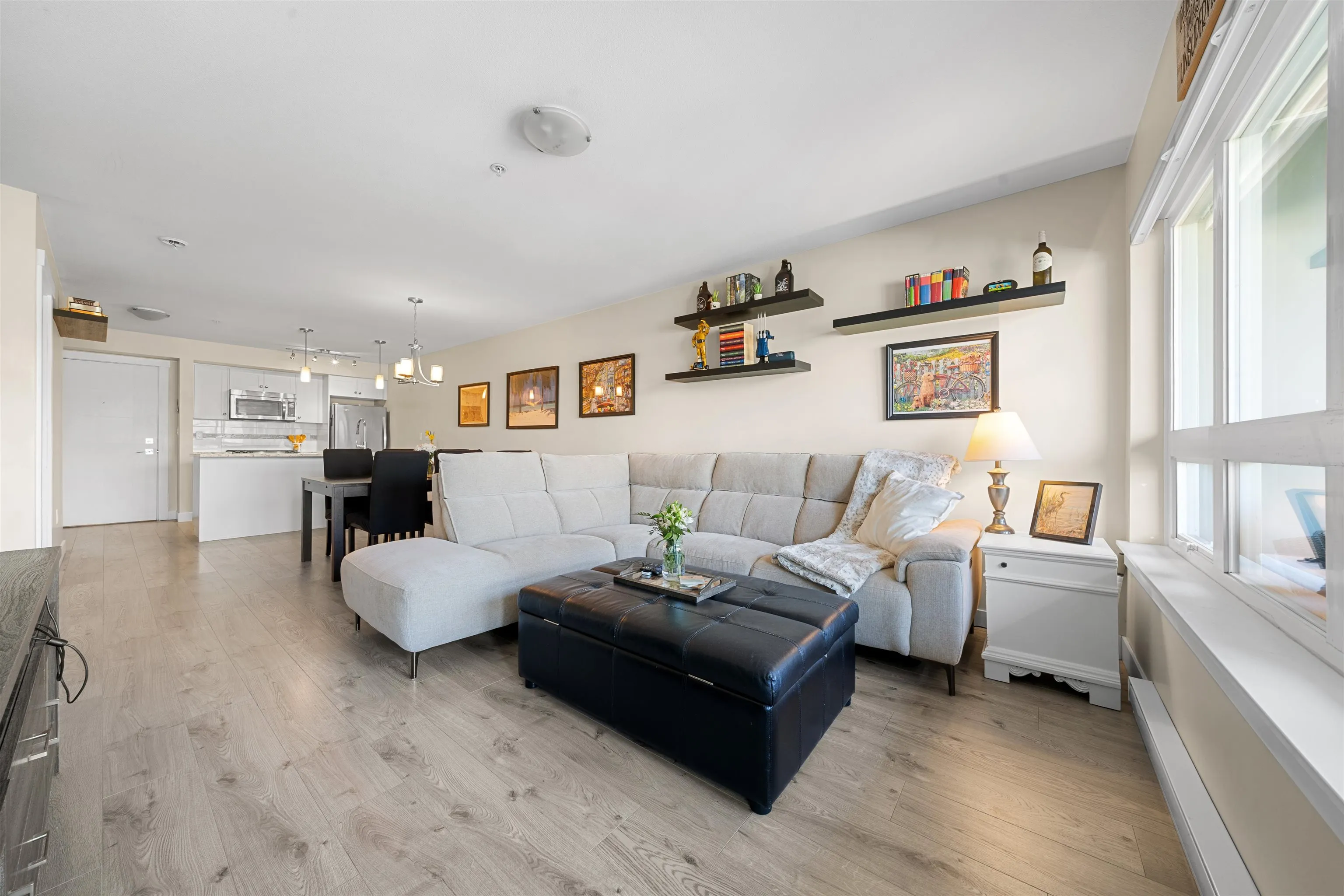 4815 55b Street #208