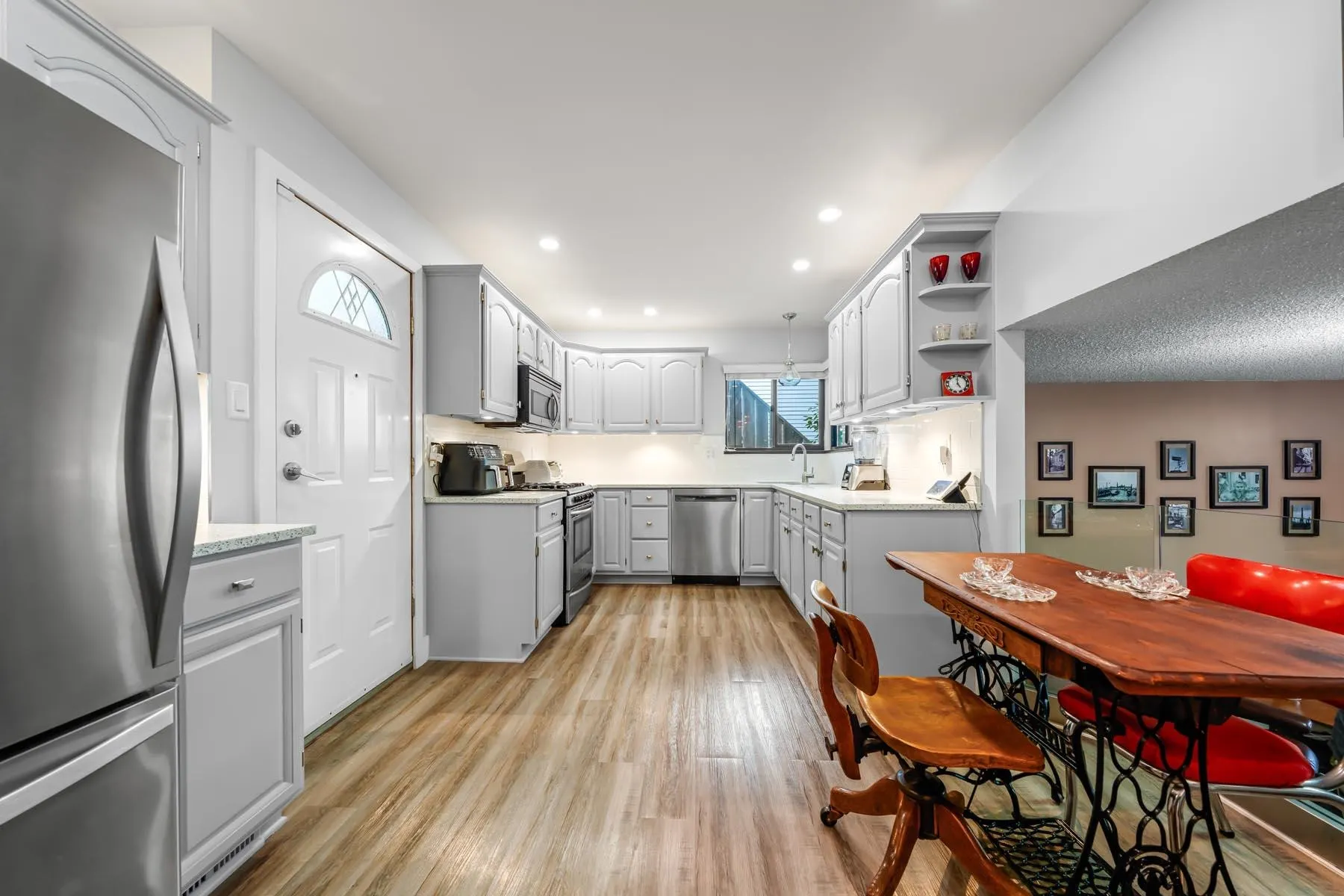 3162 Oxford Street
