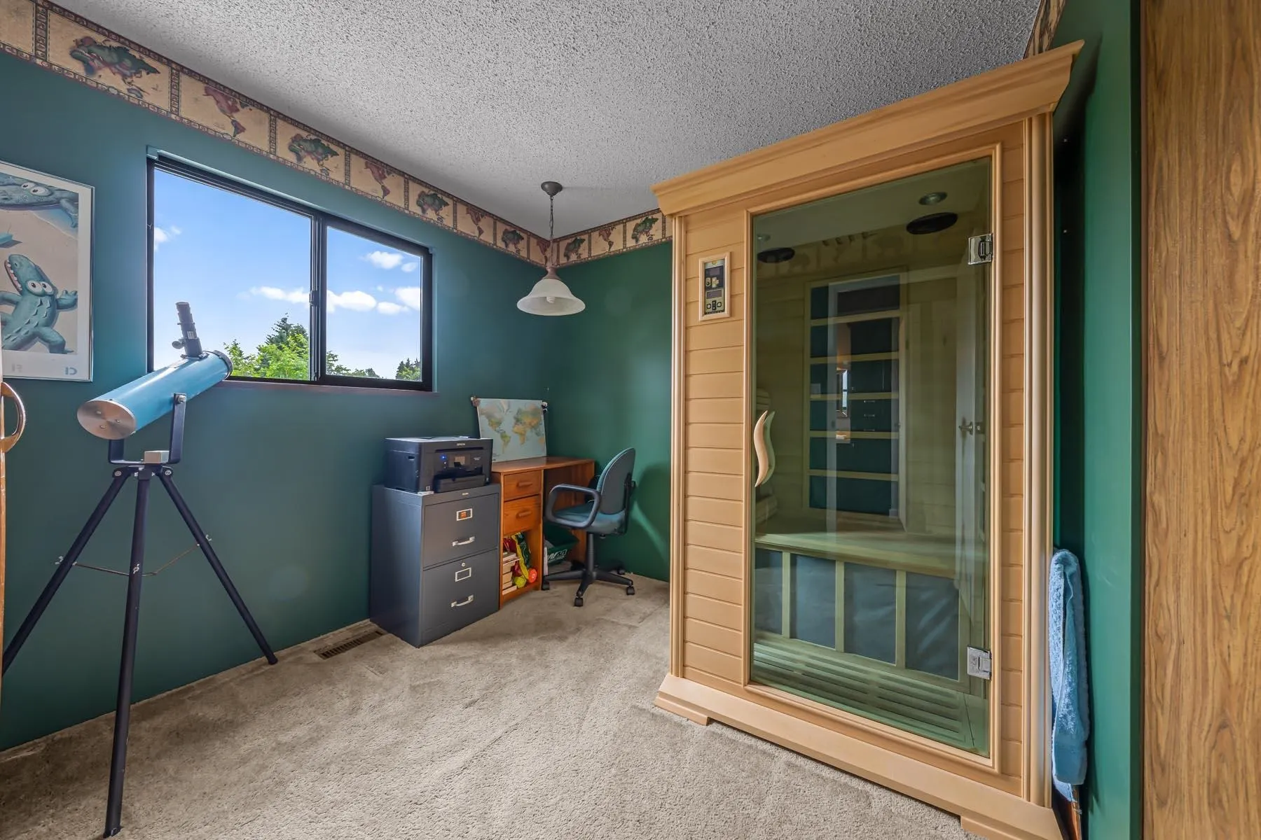 3162 Oxford Street