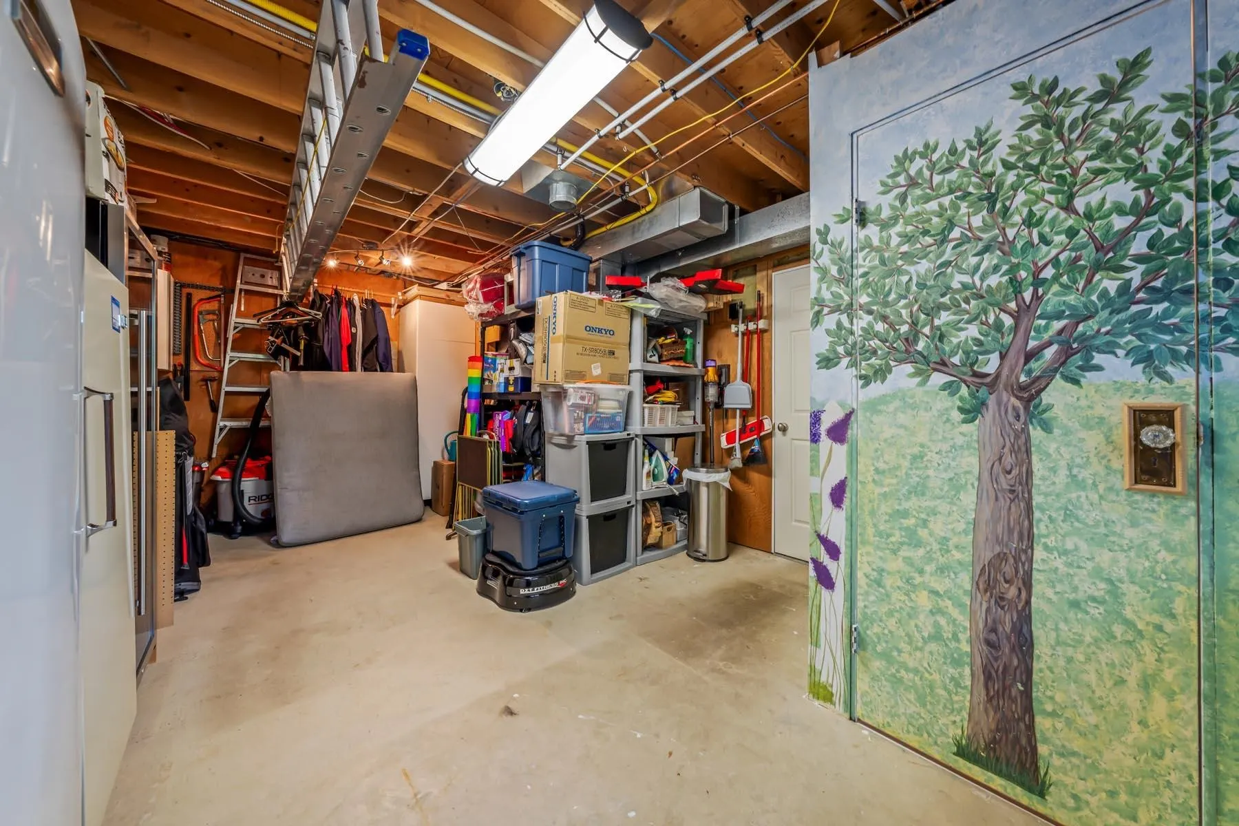 3162 Oxford Street