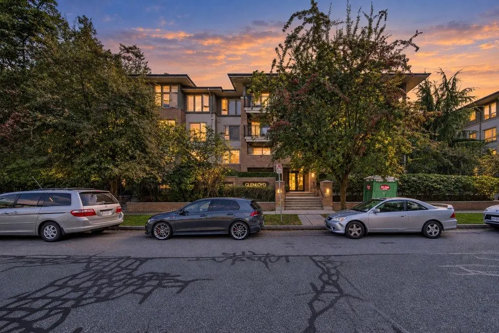 5740 Toronto Road #105