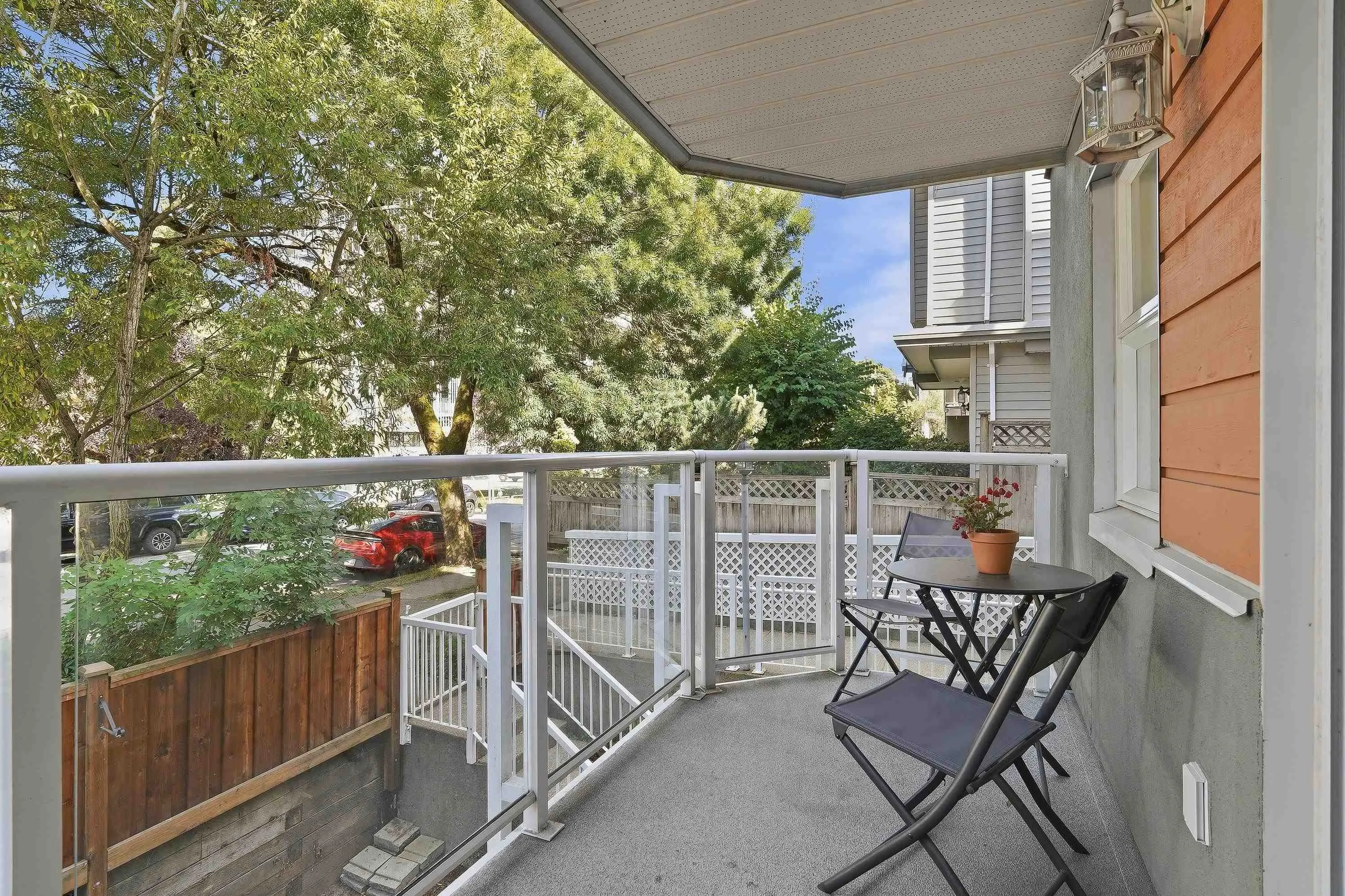 1048 E 7th Avenue #2B