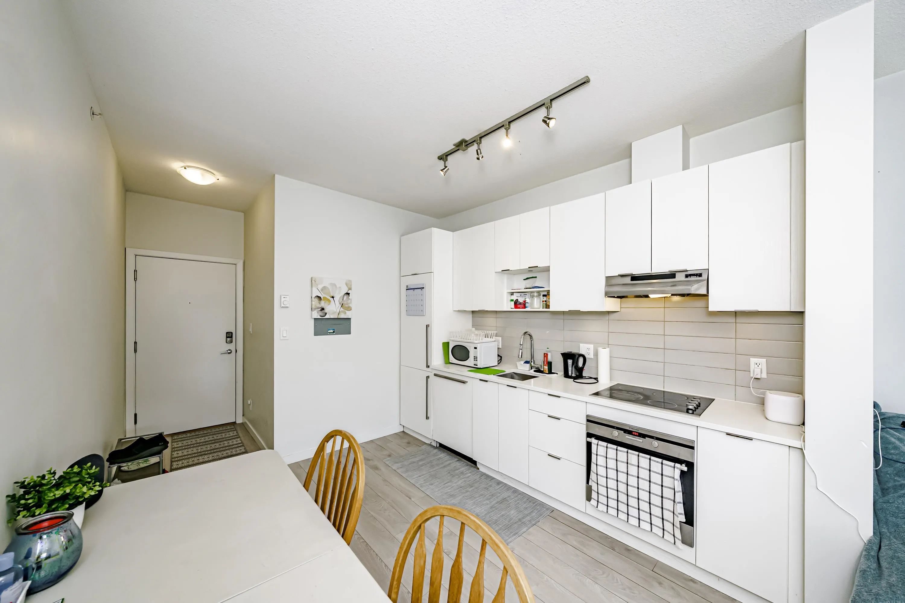 13678 Grosvenor Road #410