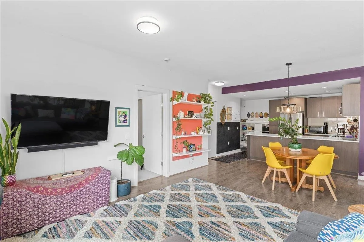 5981 Gray Avenue #313
