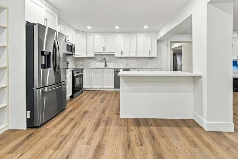 734 Carleton Drive