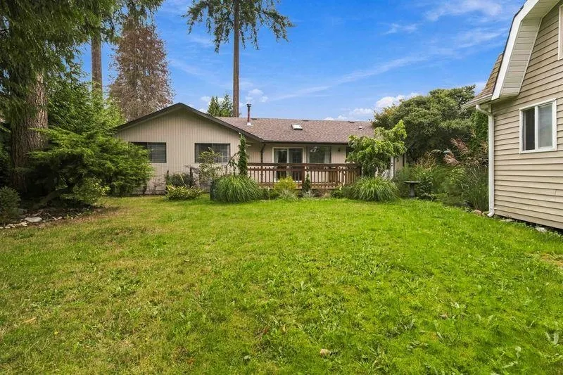 734 Carleton Drive