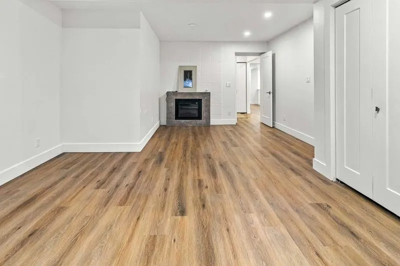 734 Carleton Drive