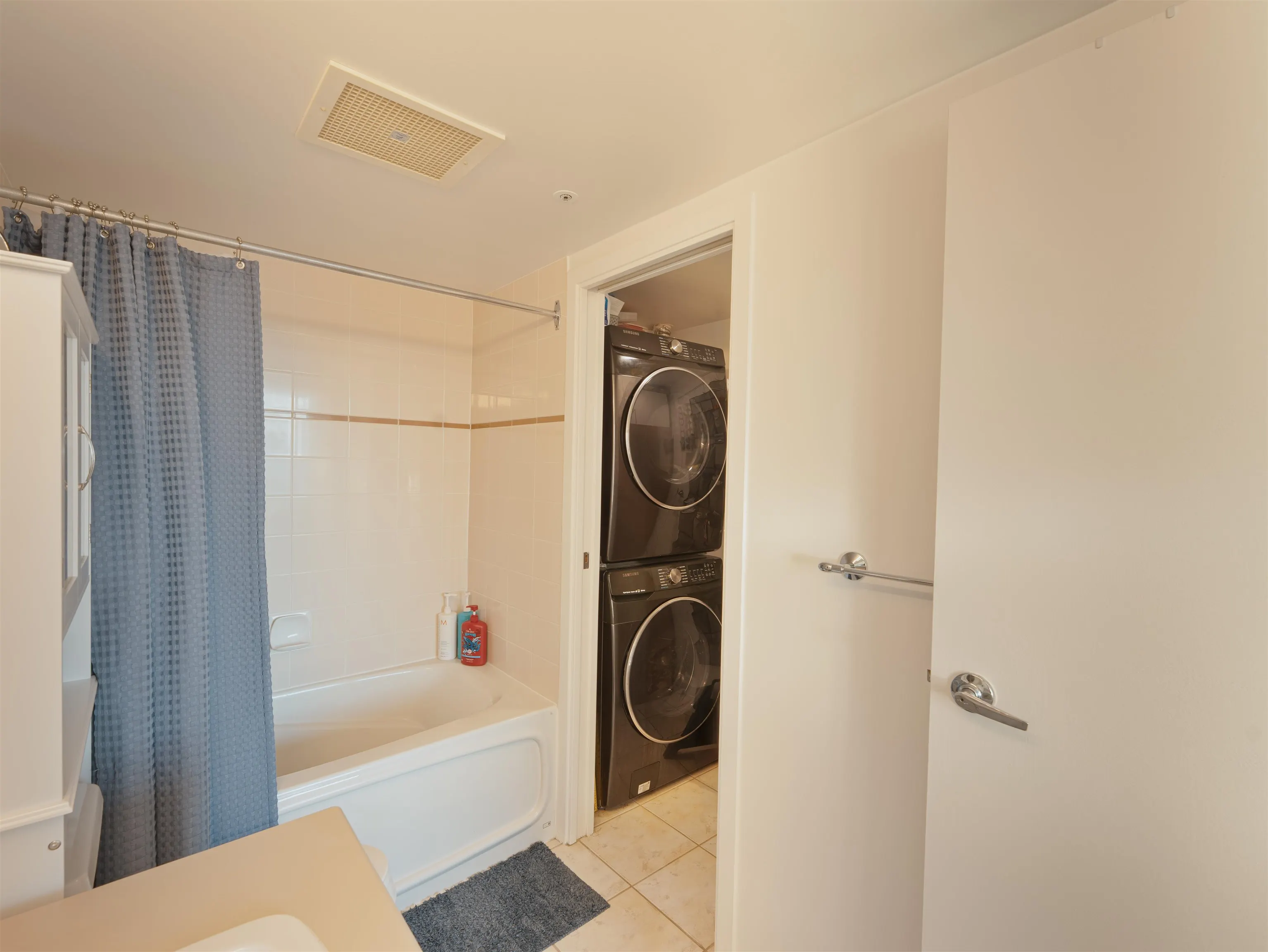 1277 Nelson Street #1201