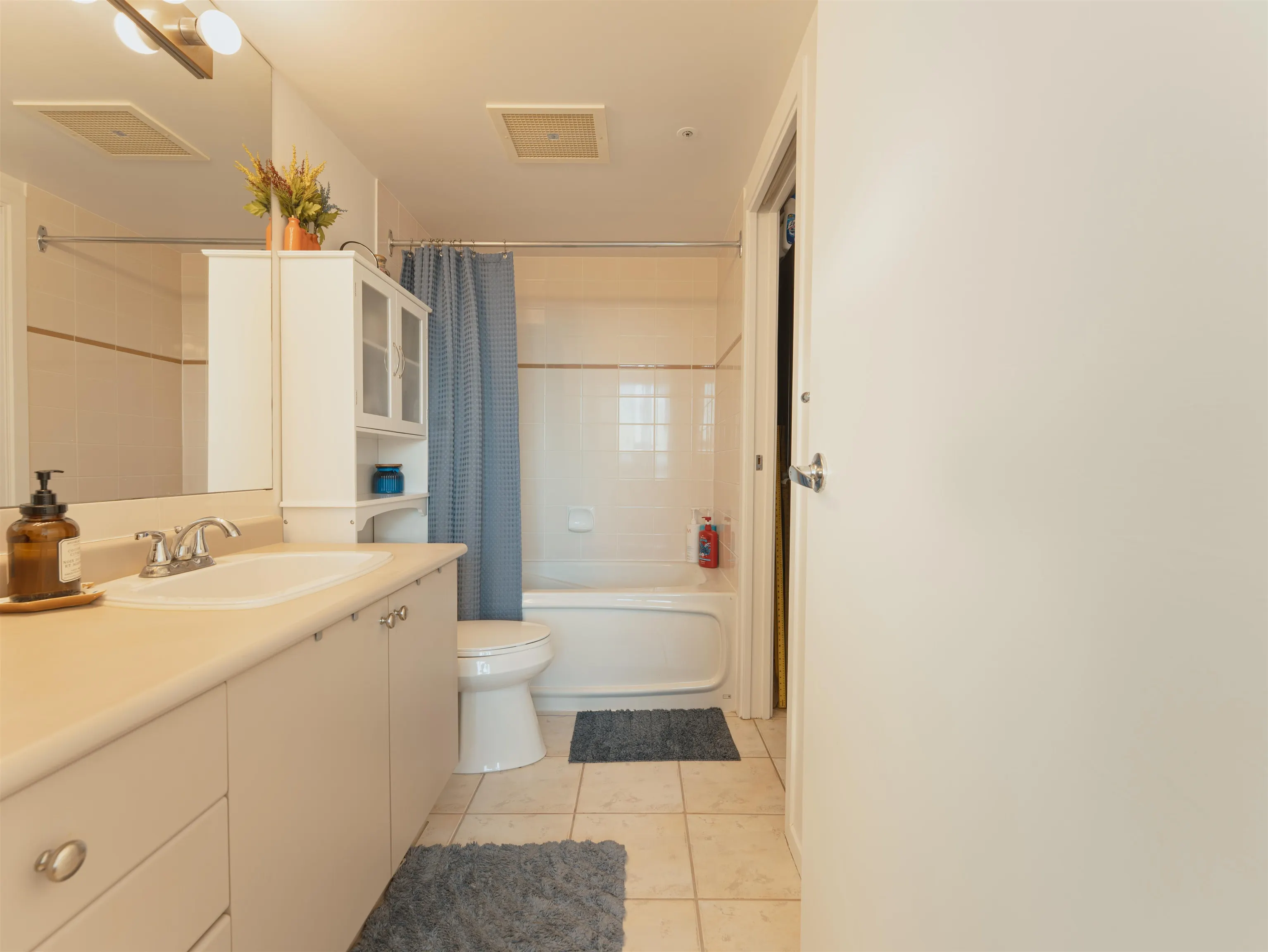 1277 Nelson Street #1201